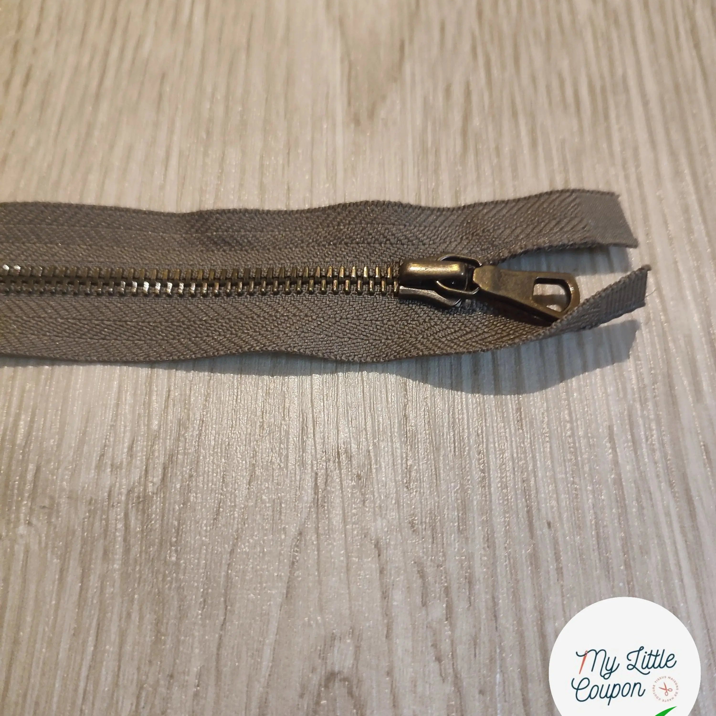 FERMETURE RIRI METAL NON SÉPARABLE DOUBLE CHEMINS 85CM BLEU FONCÉ - My Little Coupon