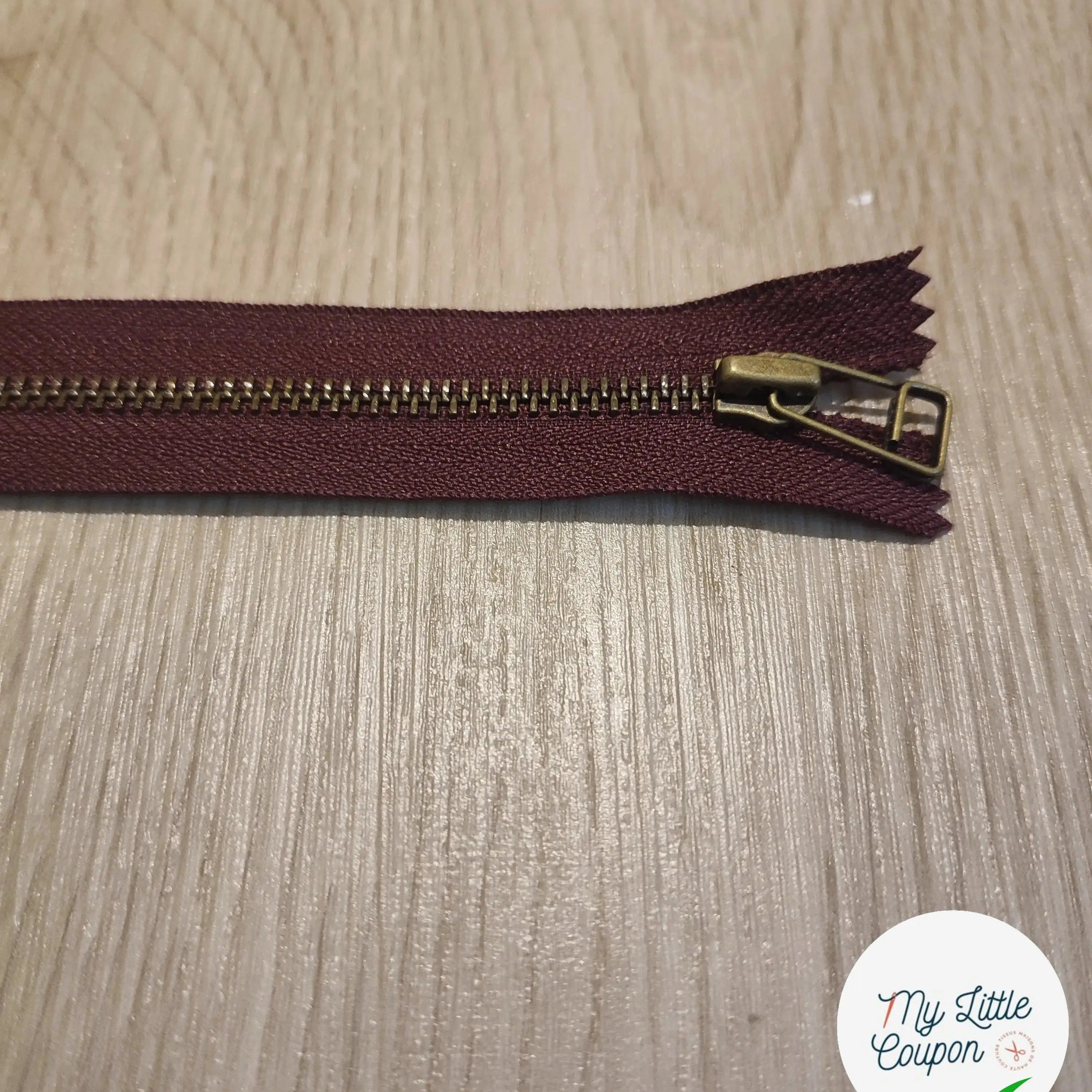 FERMETURE RIRI METAL NON SÉPARABLE 25CM VIOLET AUBERGINE - My Little Coupon