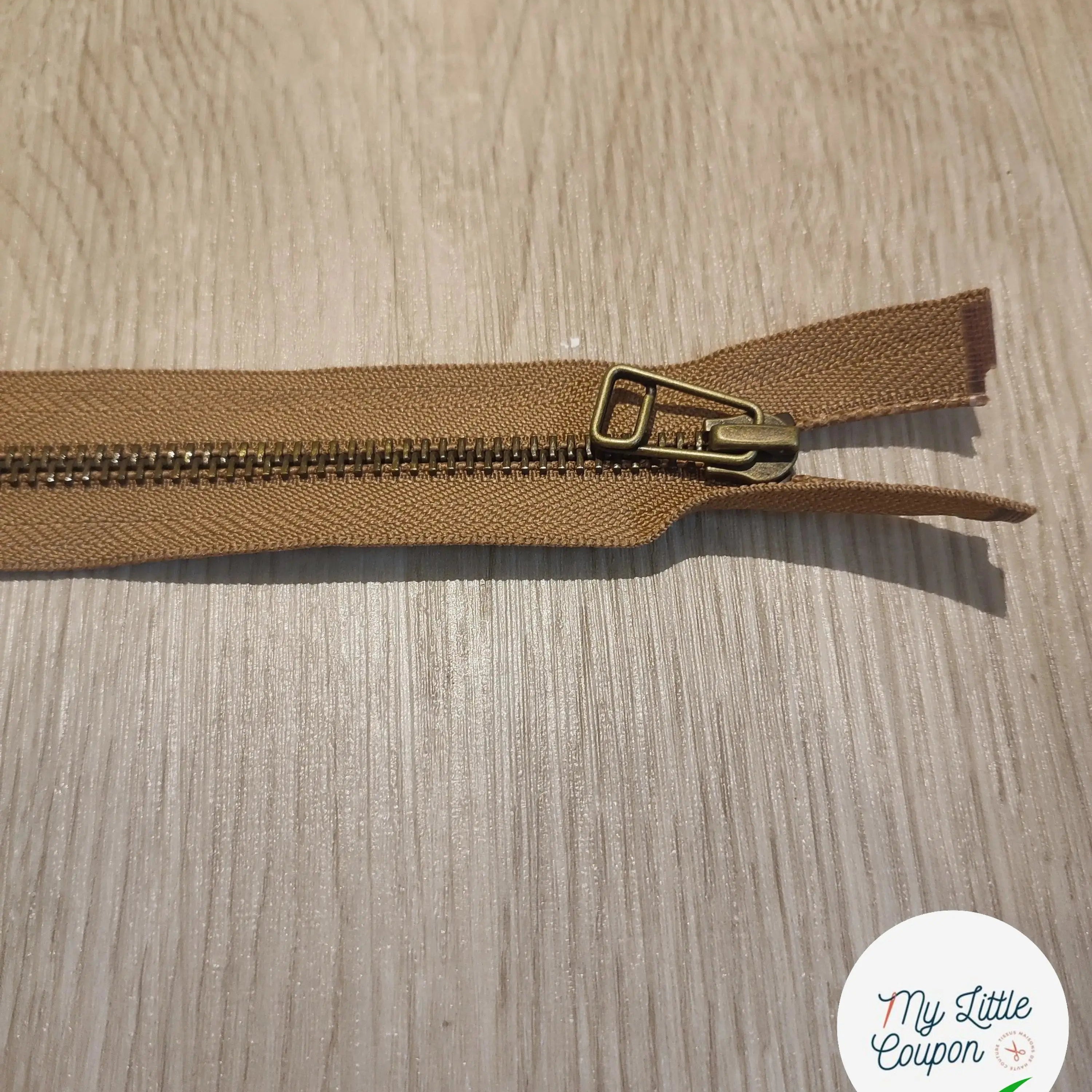 FERMETURE RIRI METAL SÉPARABLE 65CM VERT FONCÉ - My Little Coupon