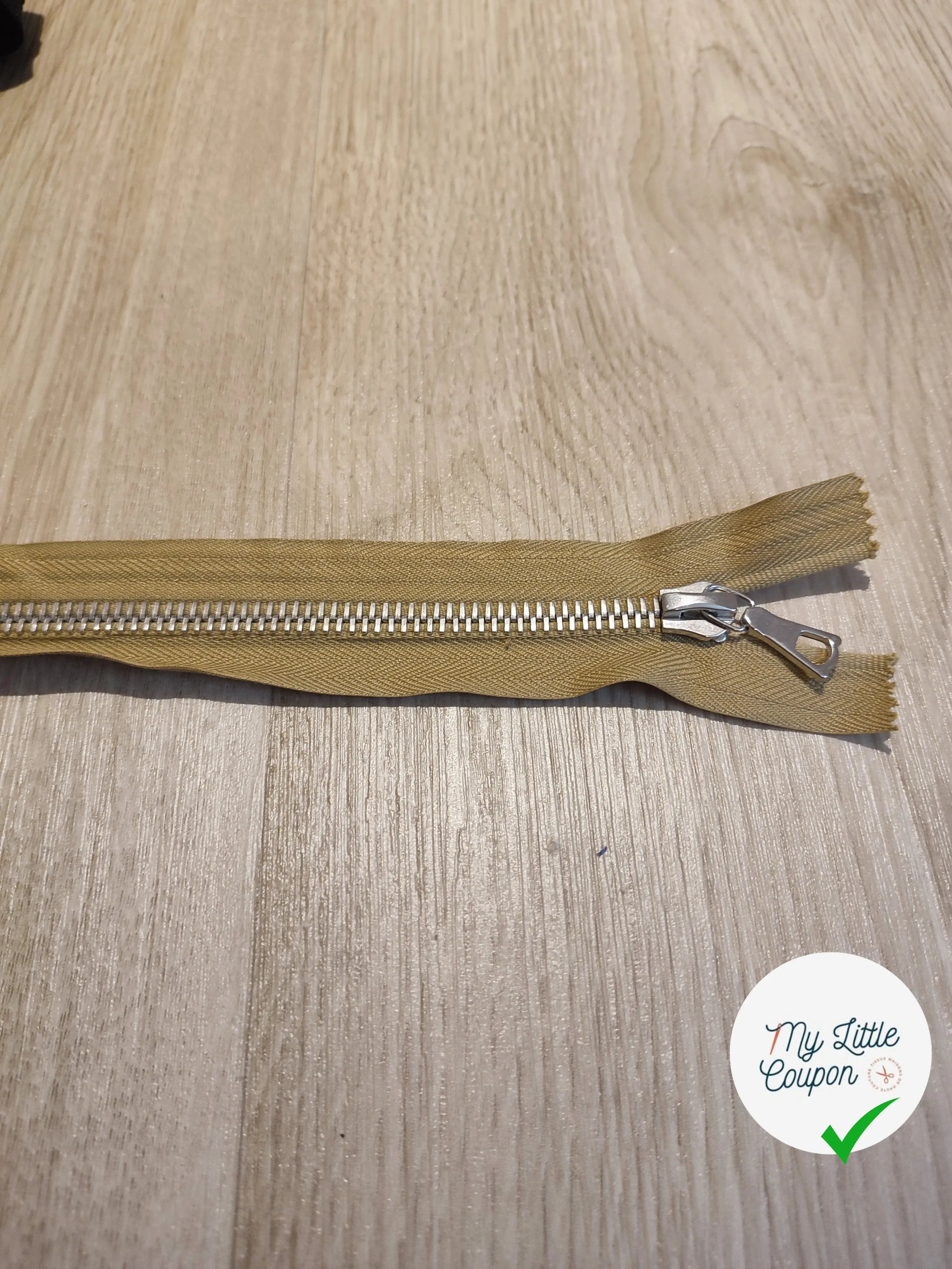 FERMETURE RIRI METAL SEPARABLE 80CM MARRON CLAIR M8 - My Little Coupon
