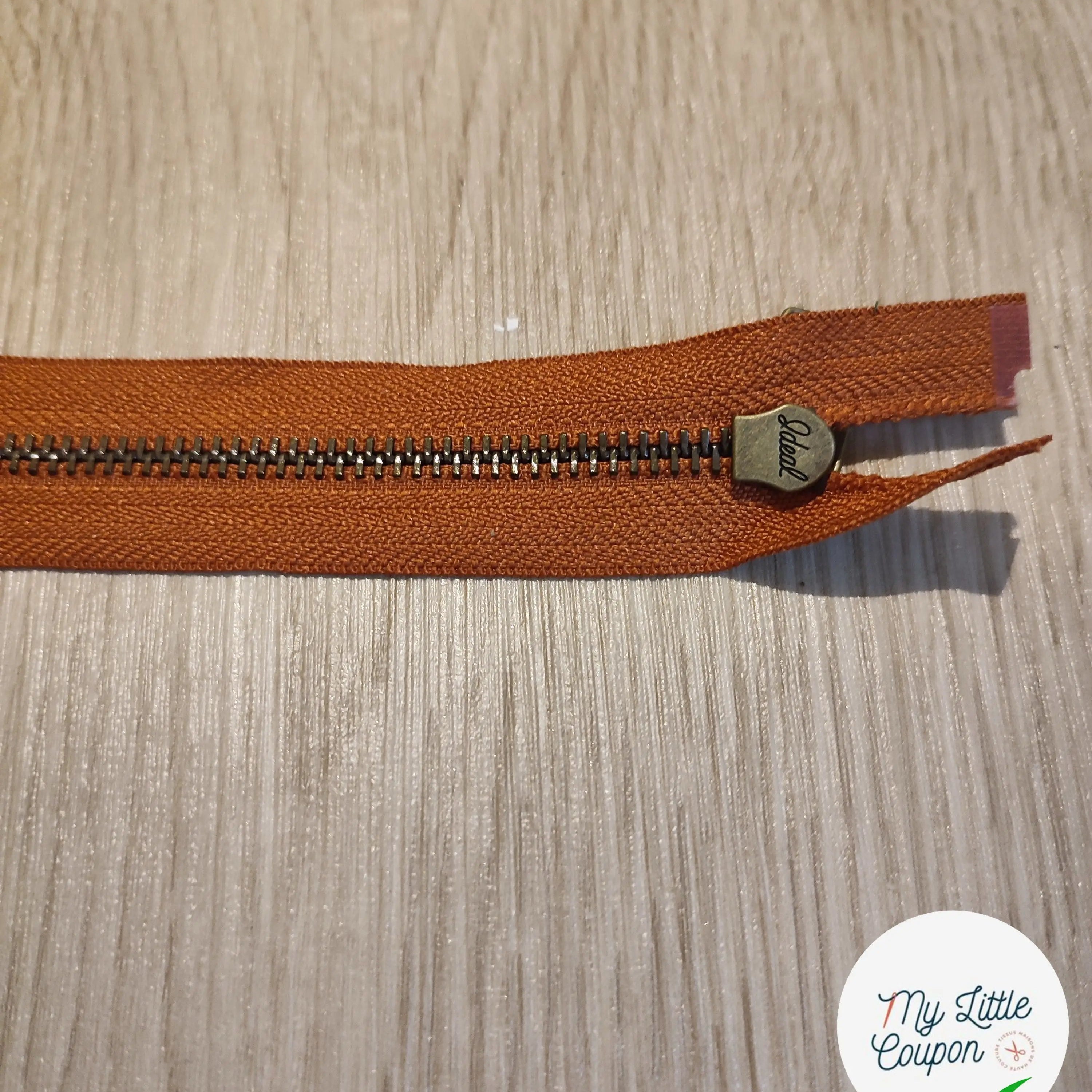 FERMETURE RIRI METAL SÉPARABLE 80CM MARRON NOISETTE M6 - My Little Coupon