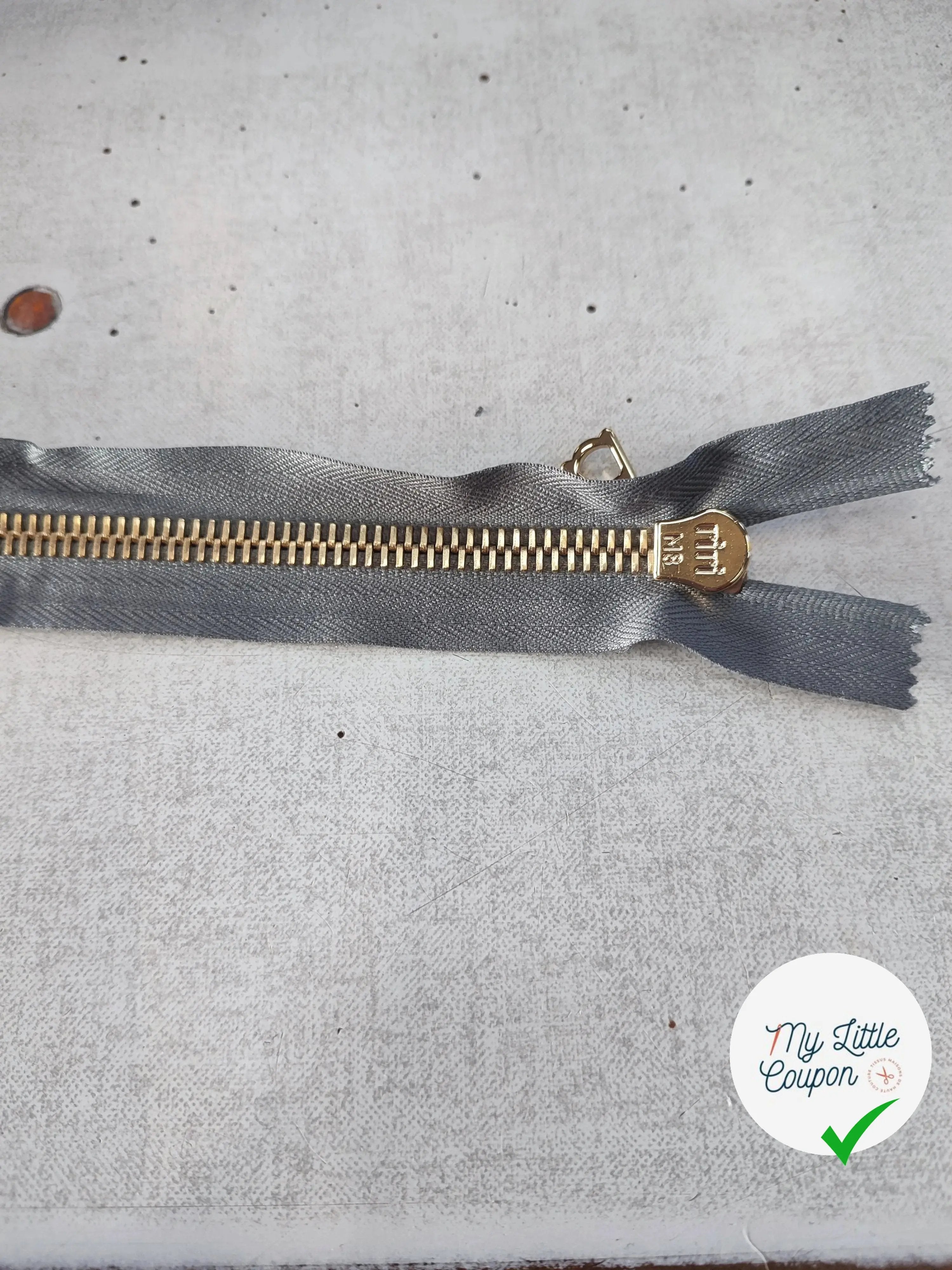 FERMETURE RIRI METAL SÉPARABLE 80CM GRIS M8 - My Little Coupon