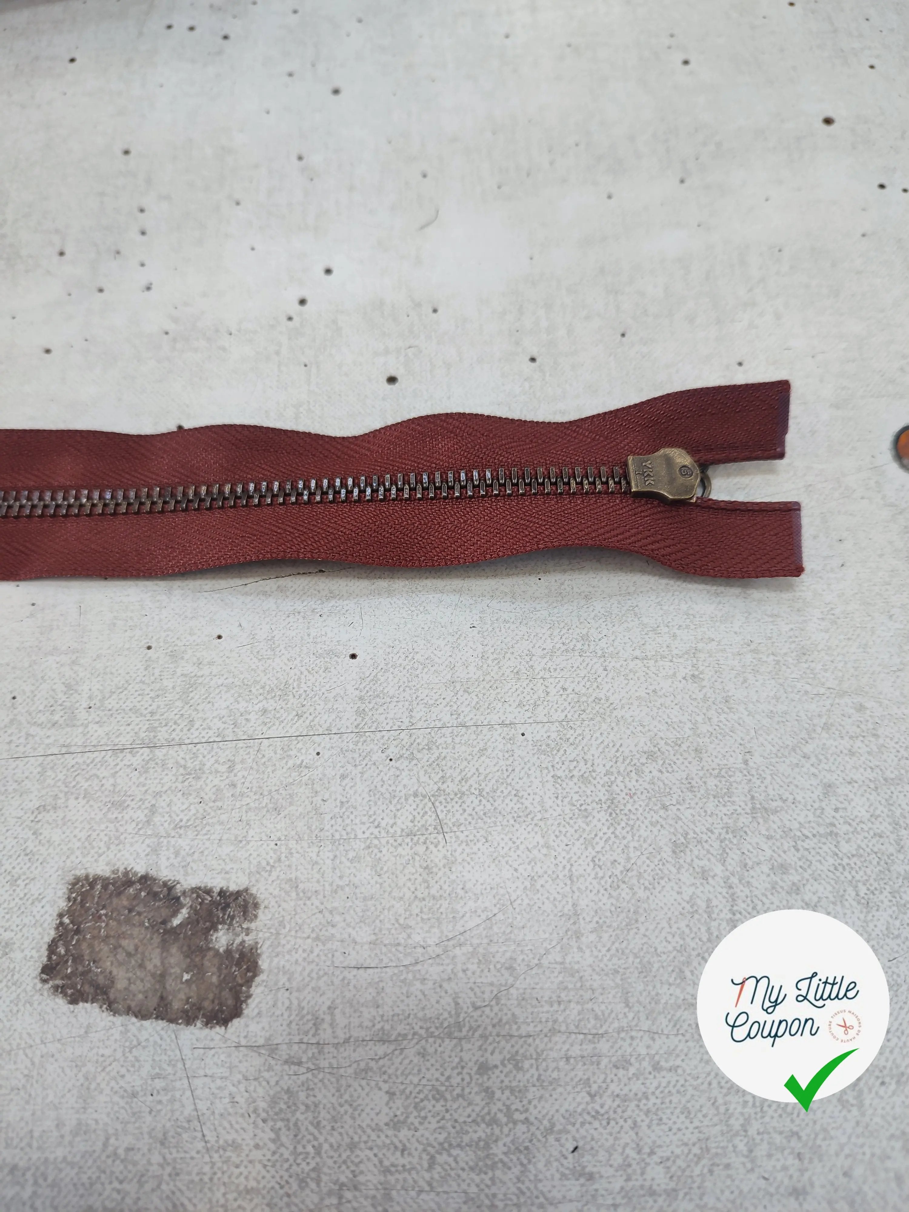 FERMETURE RIRI METAL SÉPARABLE 80CM ROUGE FONCÉ - My Little Coupon