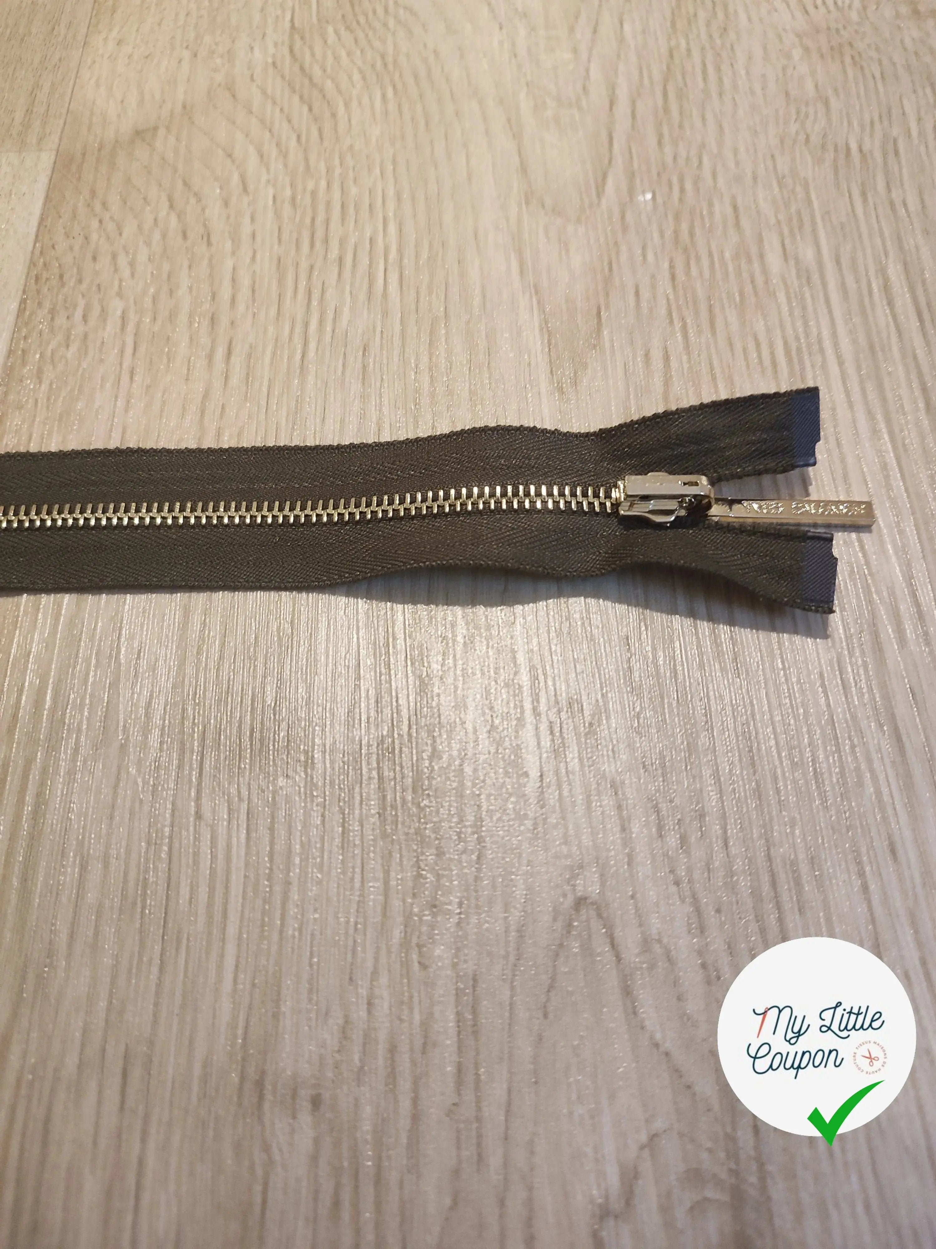 FERMETURE RIRI METAL SÉPARABLE 80CM VERT FONCÉ KAKI - My Little Coupon