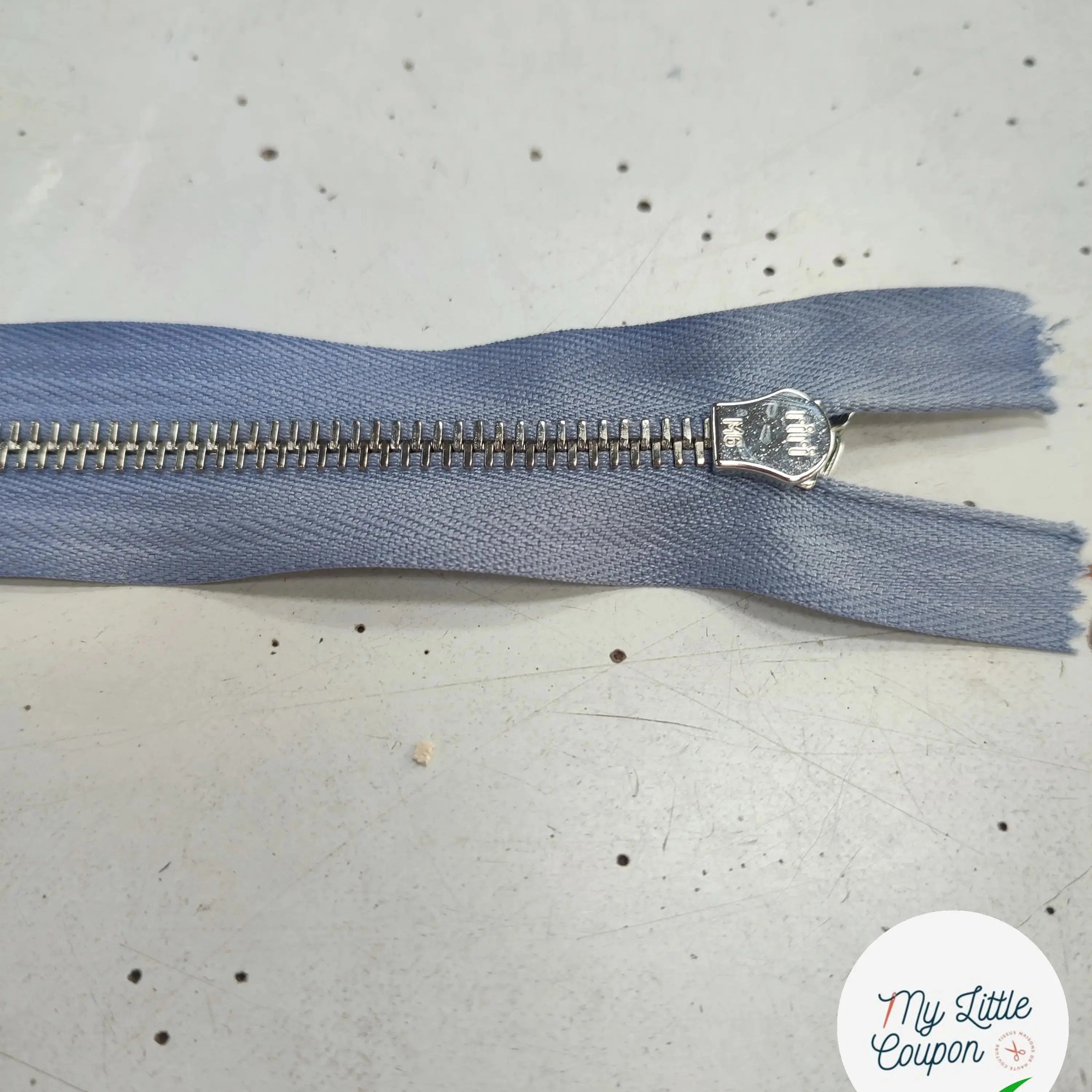 FERMETURE RIRI METAL SÉPARABLE 50CM LAVANDE M6 - My Little Coupon