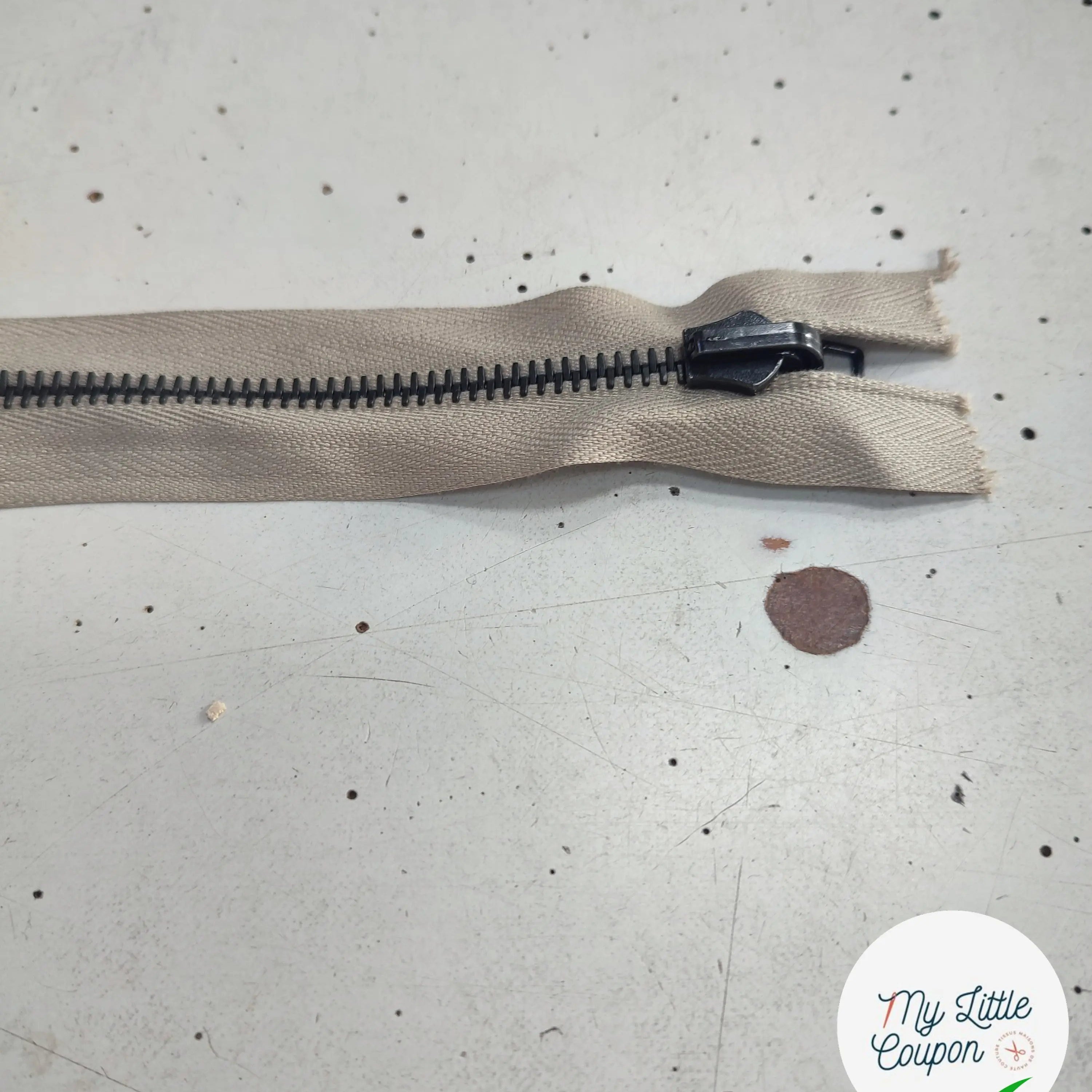 FERMETURE RIRI METAL SÉPARABLE RÉVERSIBLE 62 CM BEIGE GRIS - My Little Coupon