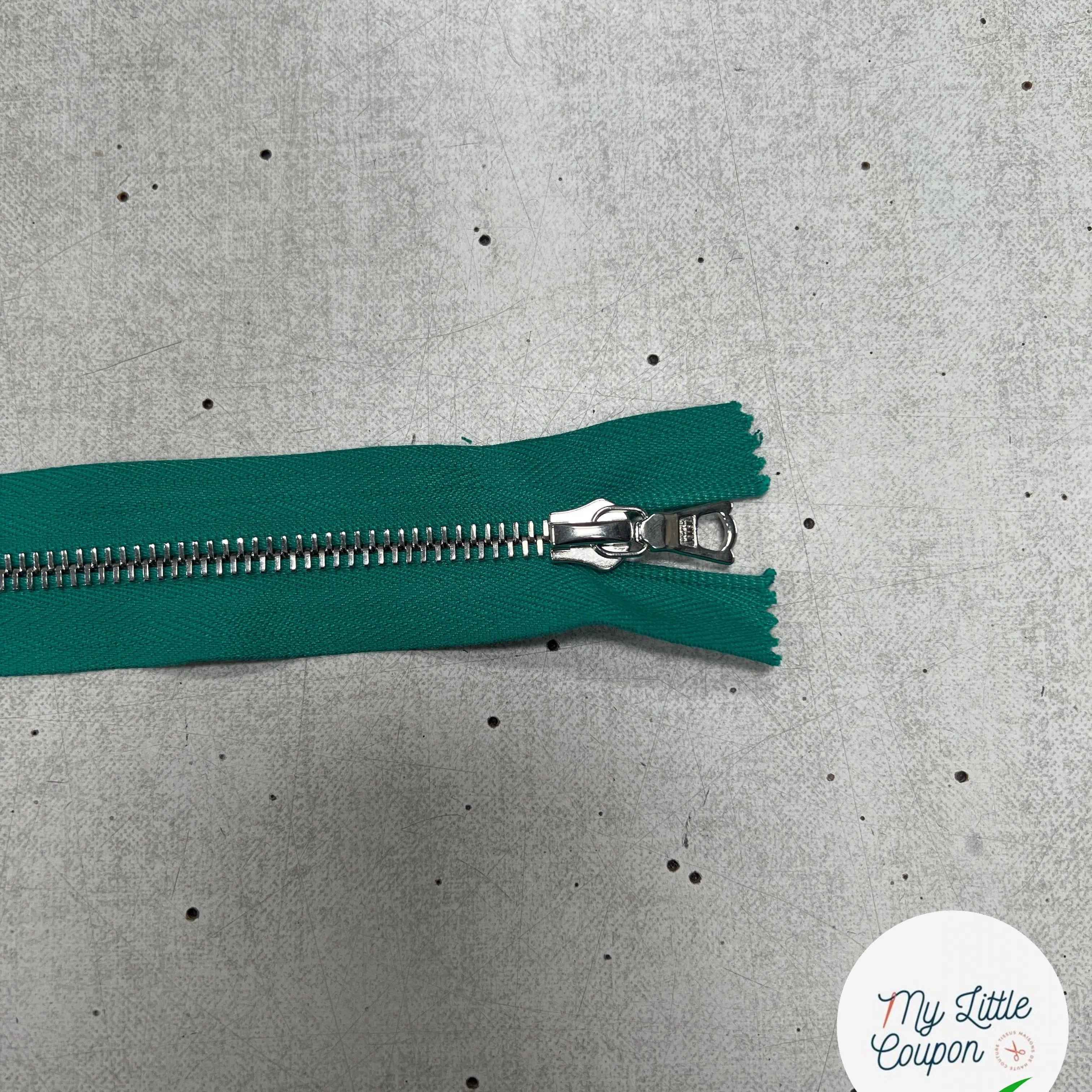 FERMETURE RIRI NON SÉPARABLE VERTE MÉTAL 15 CM - My Little Coupon