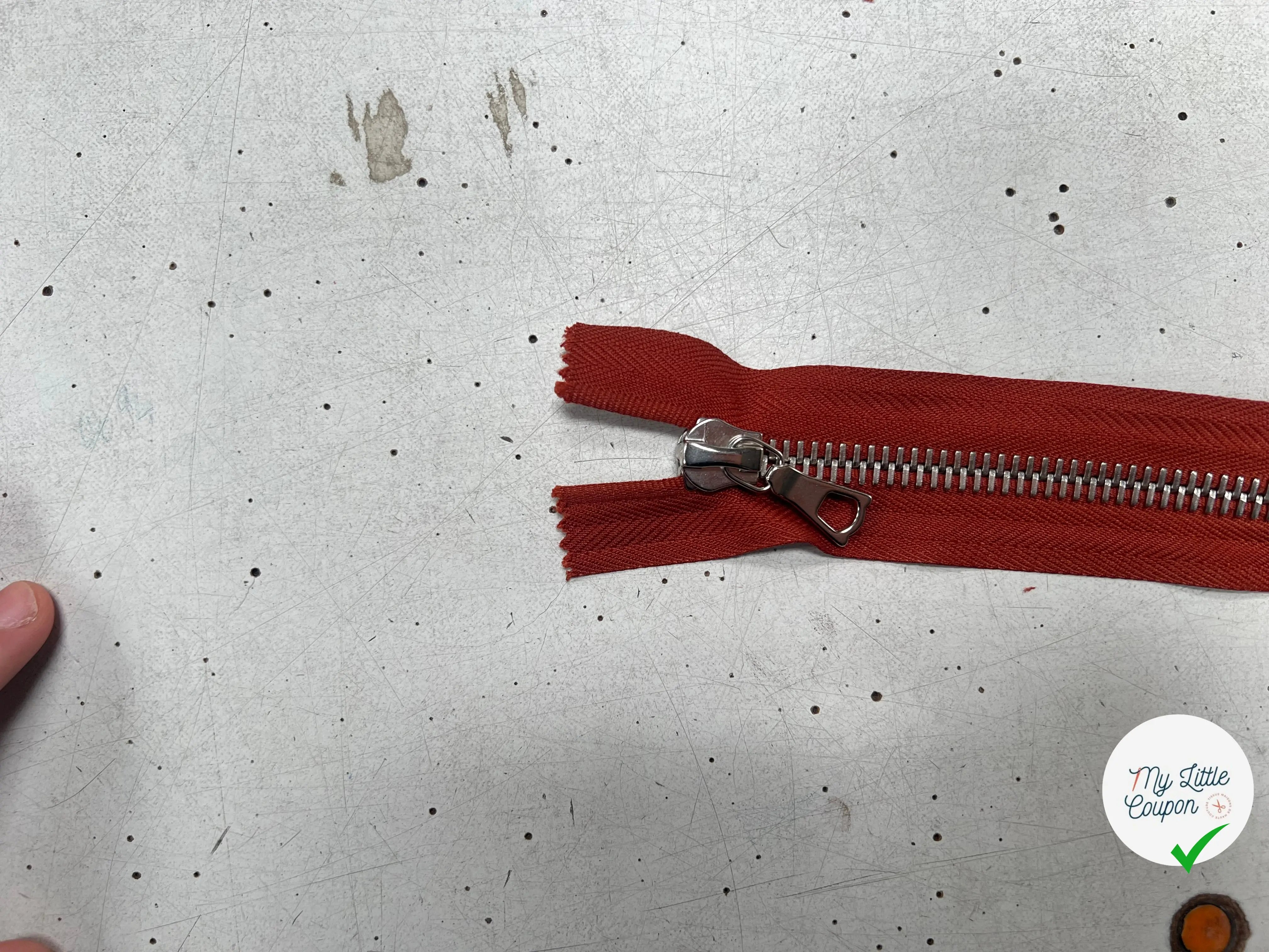 FERMETURE RIRI SÉPARABLE ROUILLE MÉTAL 70 CM - My Little Coupon