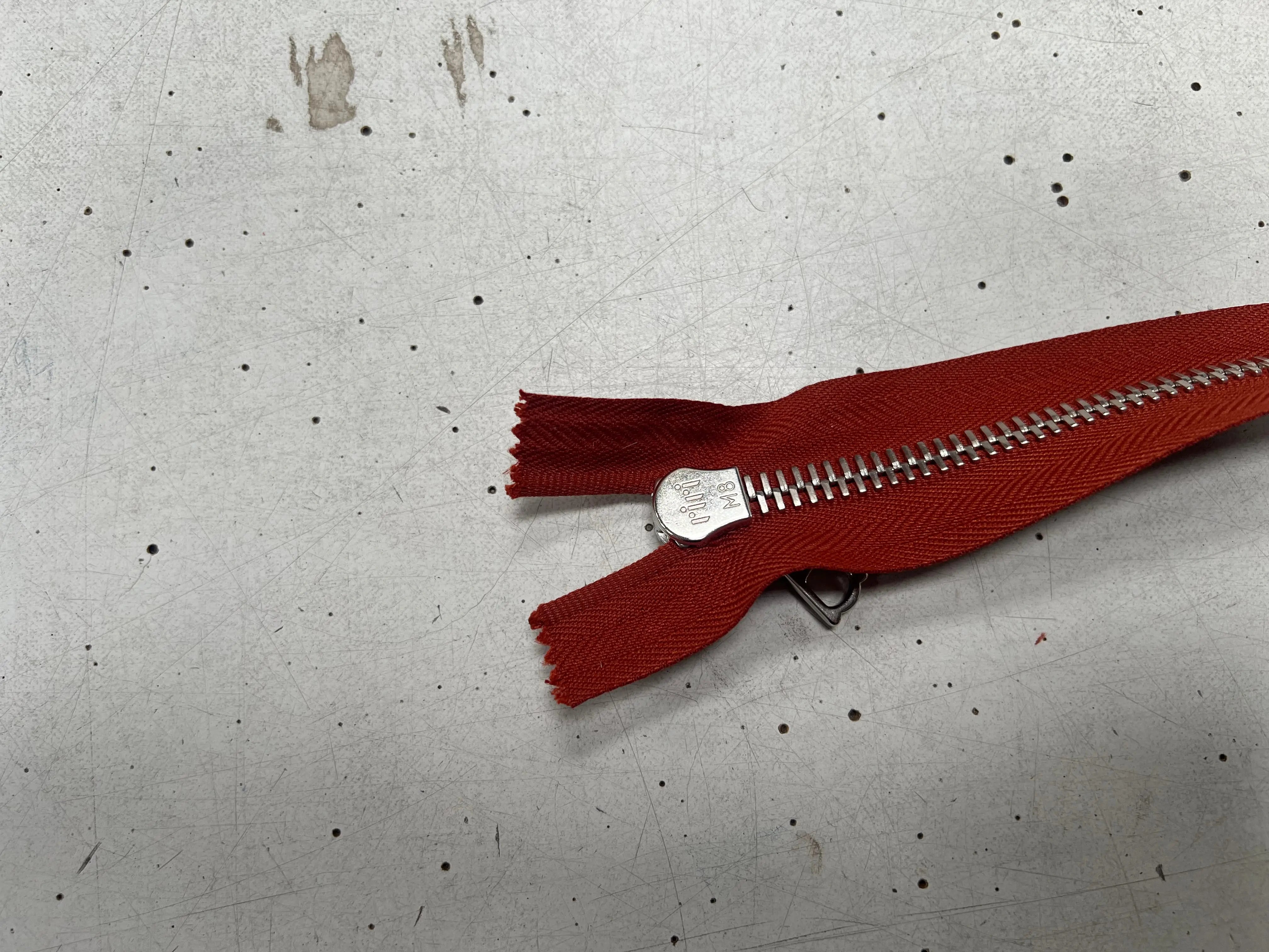 FERMETURE RIRI SÉPARABLE ROUILLE MÉTAL 70 CM - My Little Coupon