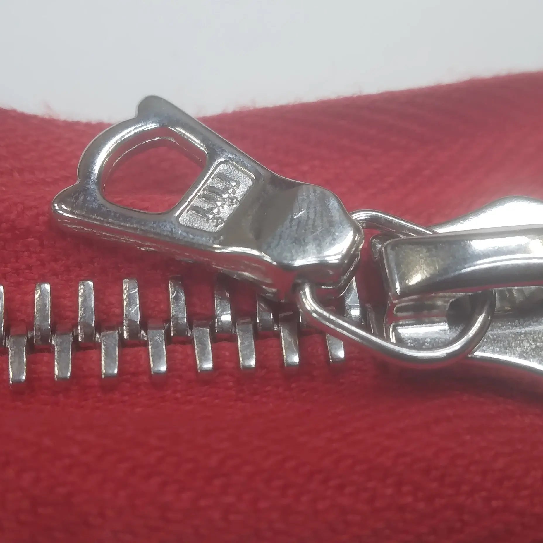 FERMETURE SÉPARABLE 50CM ROUGE - My Little Coupon