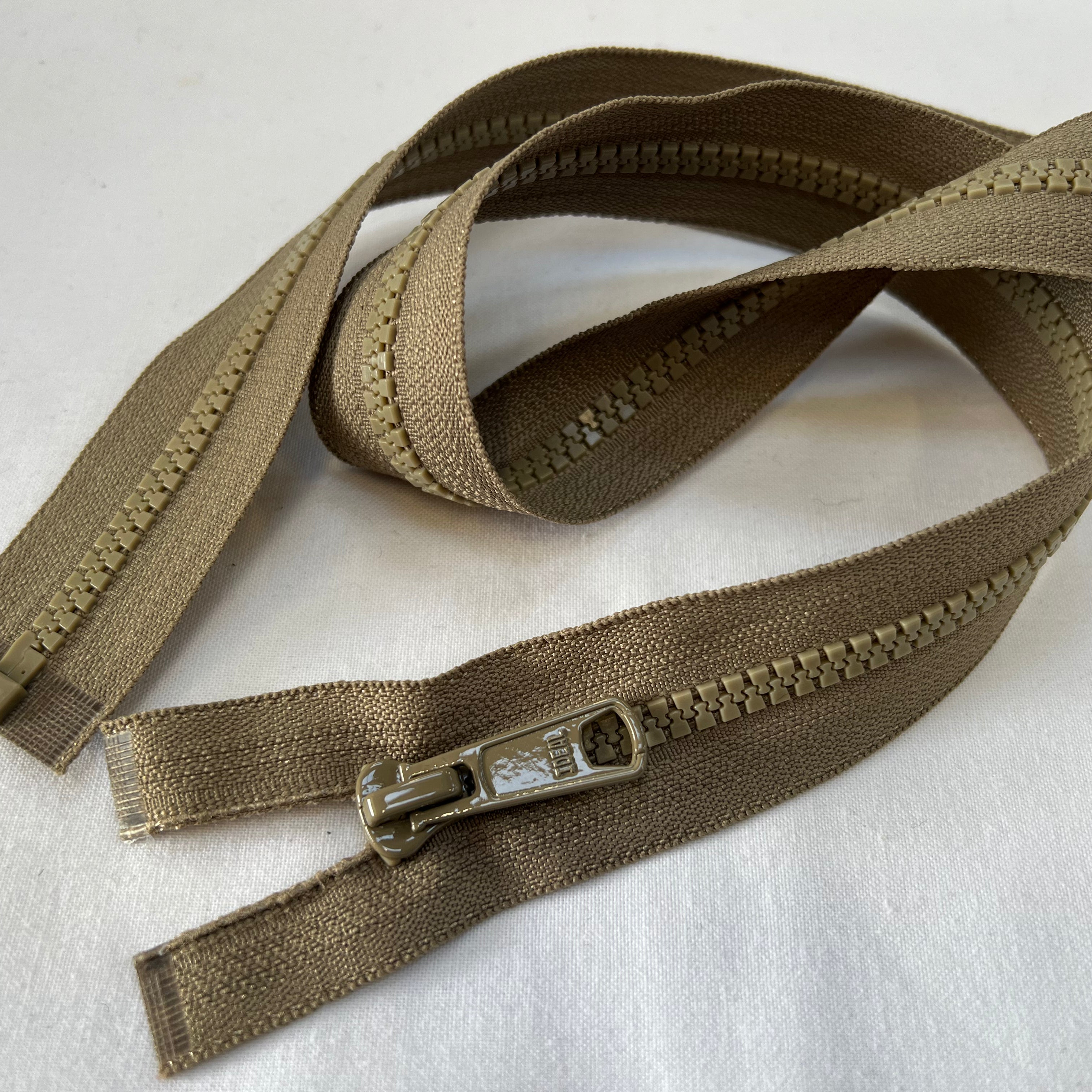 FERMETURE SÉPARABLE beige foncé 70 CM - My Little Coupon