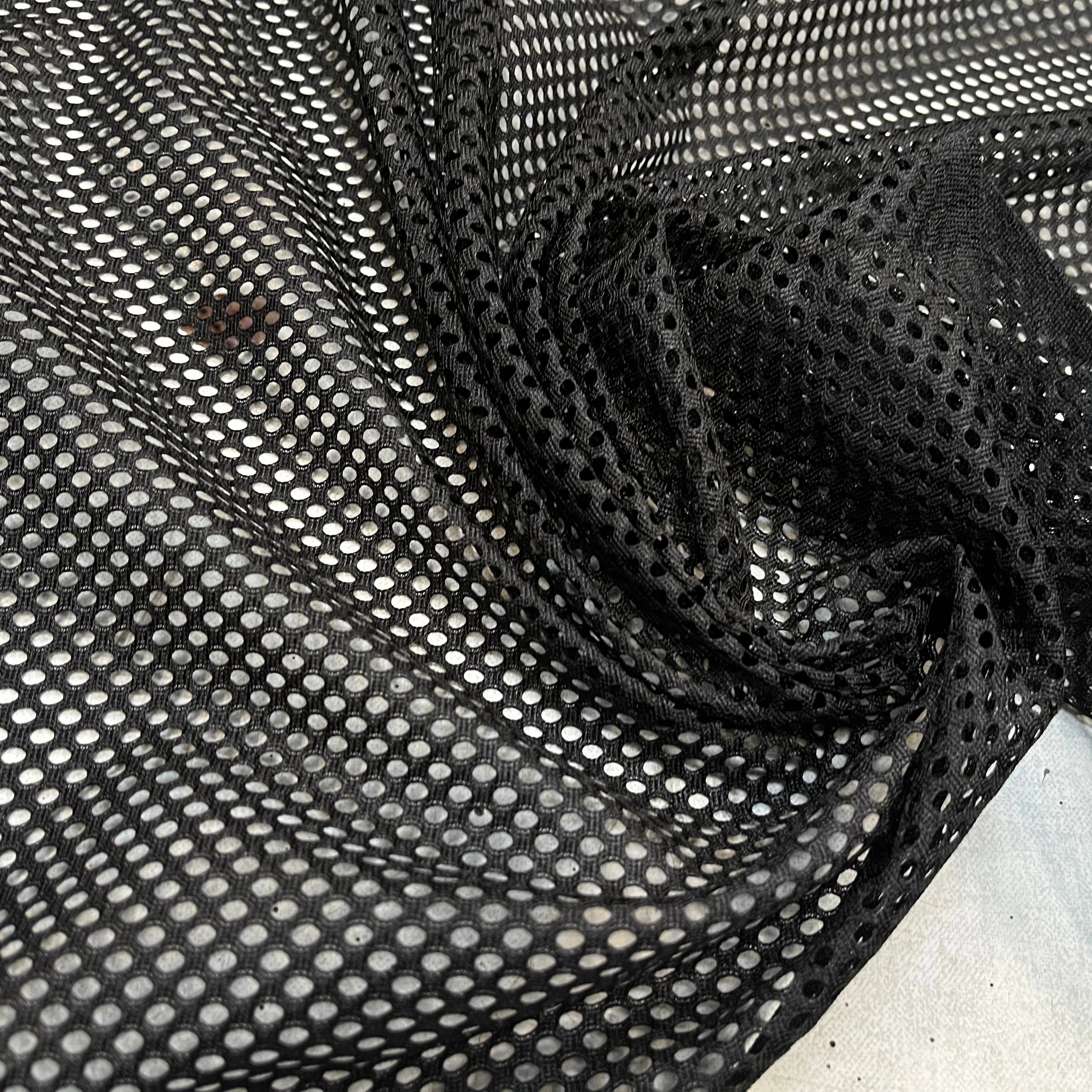 FILLET MESH UNI NOIR 150CM - My Little Coupon