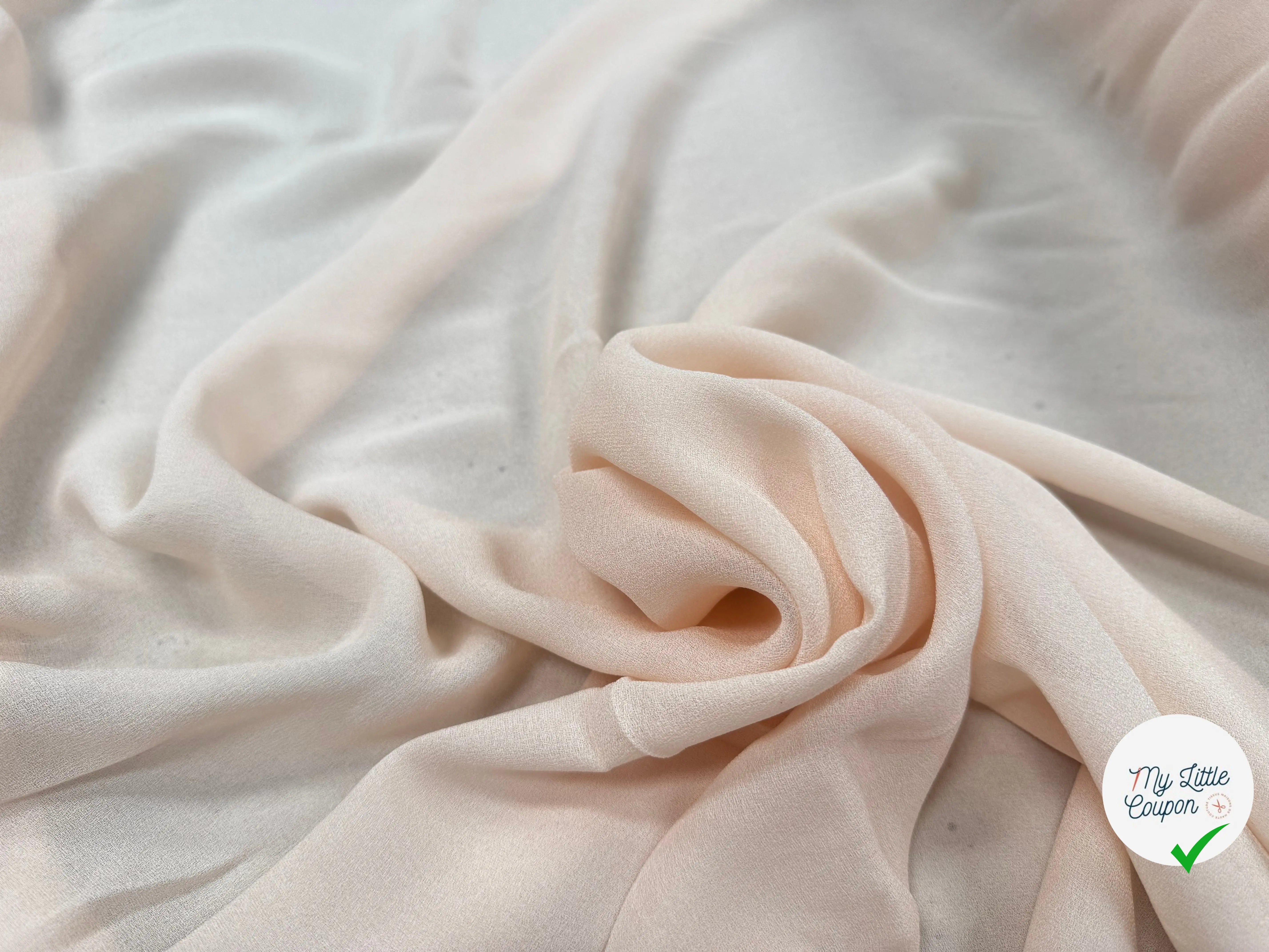 FINE SHEER CRÊPE 100 % VISCOSE , Pansy Pink - My Little Coupon