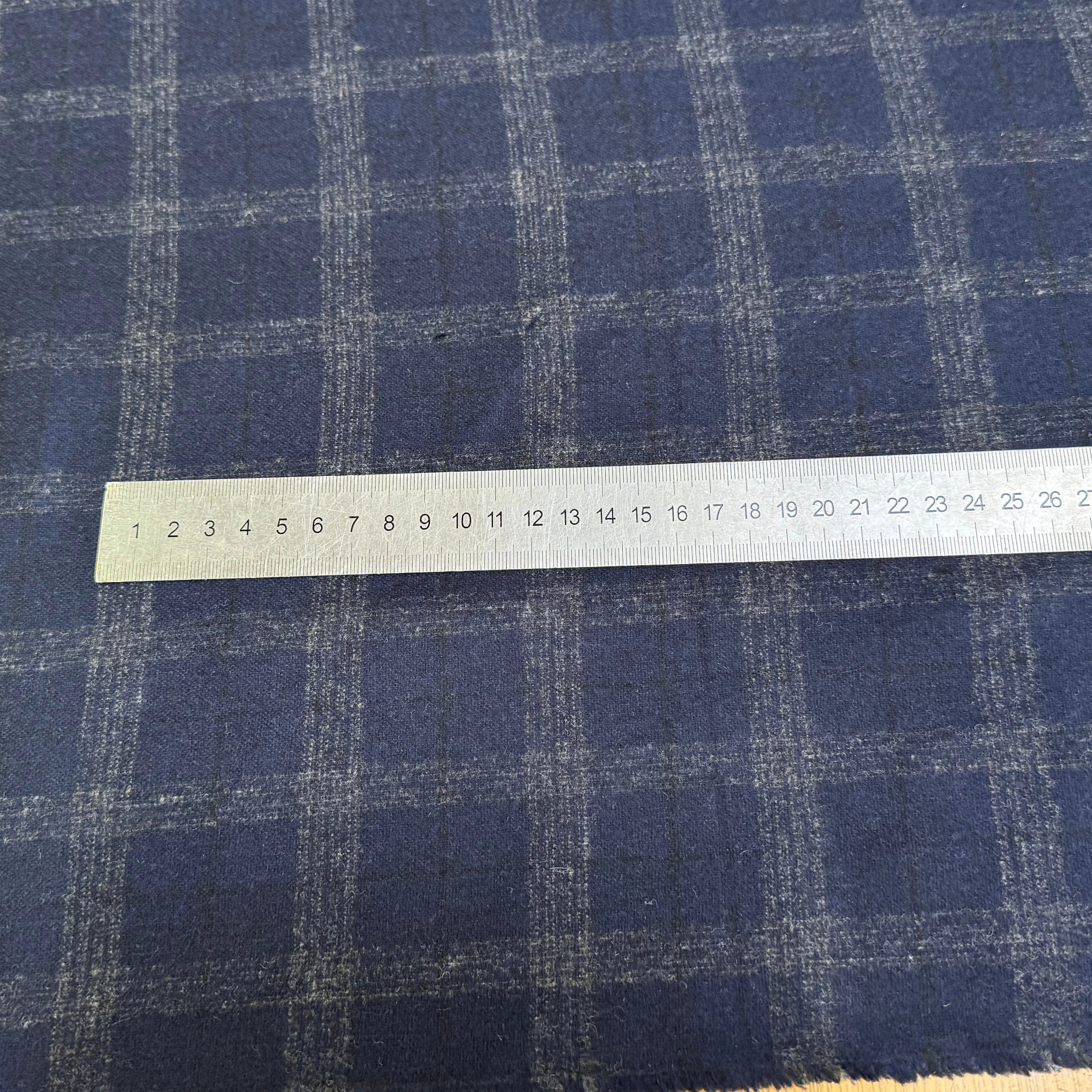FLANELLE DE LAINE À CARREAUX NIGHT BLUE TRÈS ÉLÉGANT 68% LAINE - My Little Coupon
