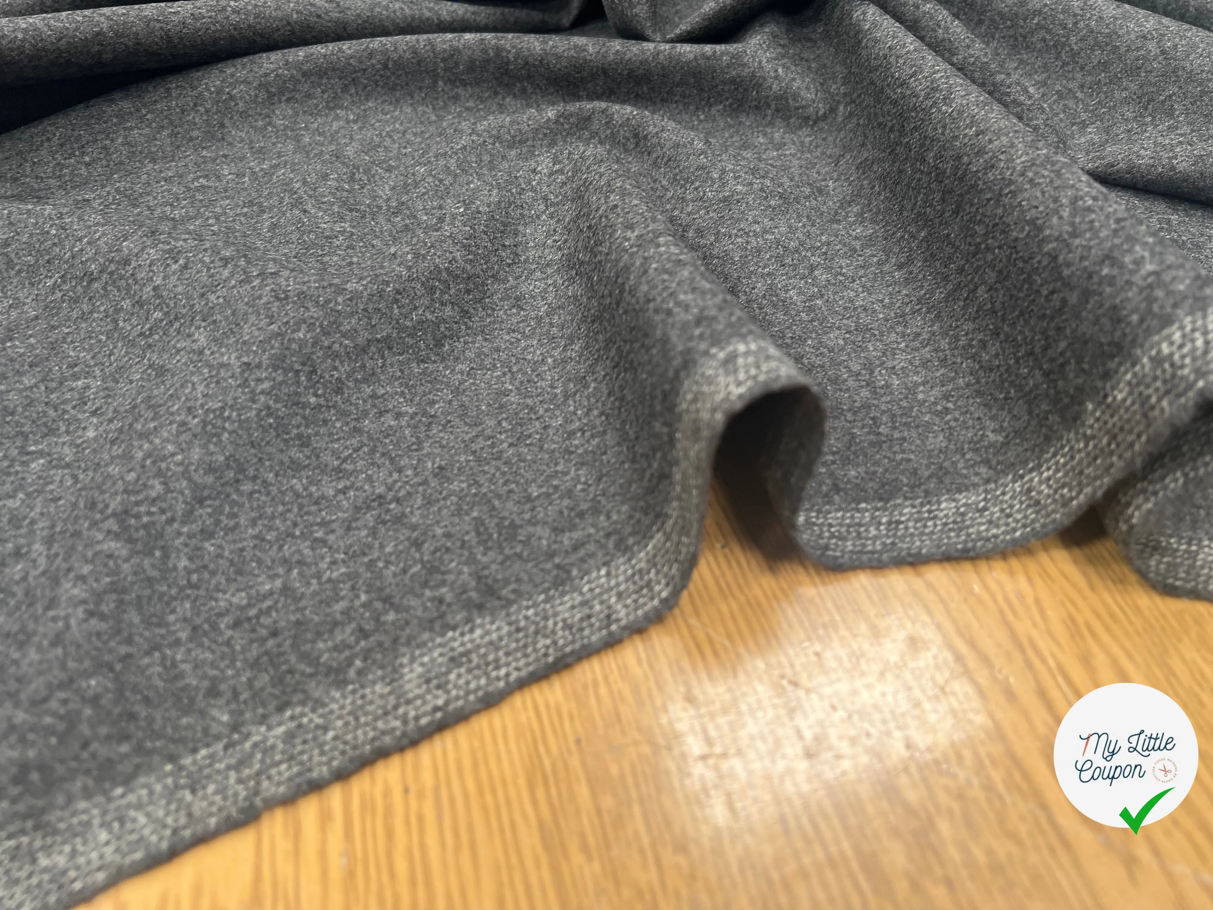 FLANELLE DE LAINE GRIS MOUCHETÉ UNI - My Little Coupon