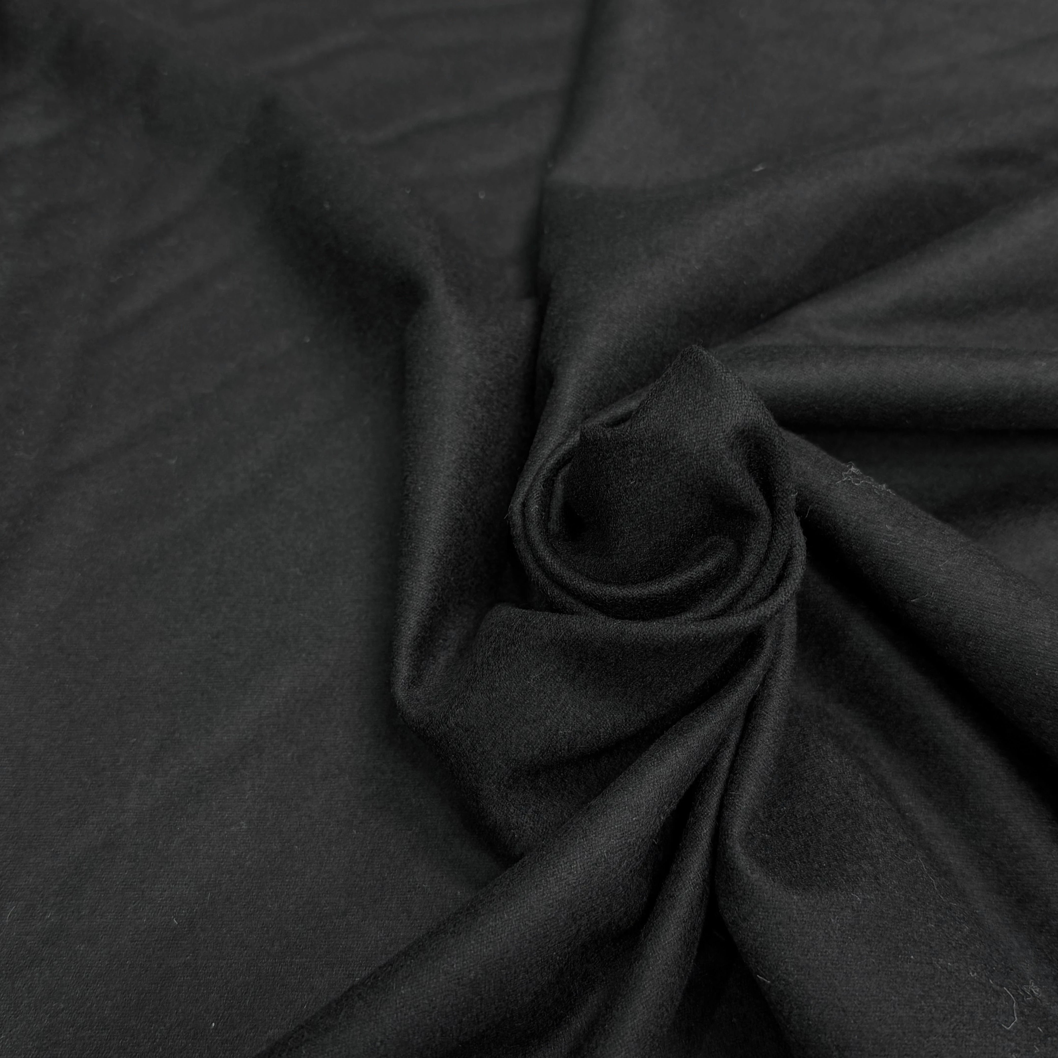 FLANELLE DE LAINE NOIR PROFONDE ULTRA CHIC - My Little Coupon