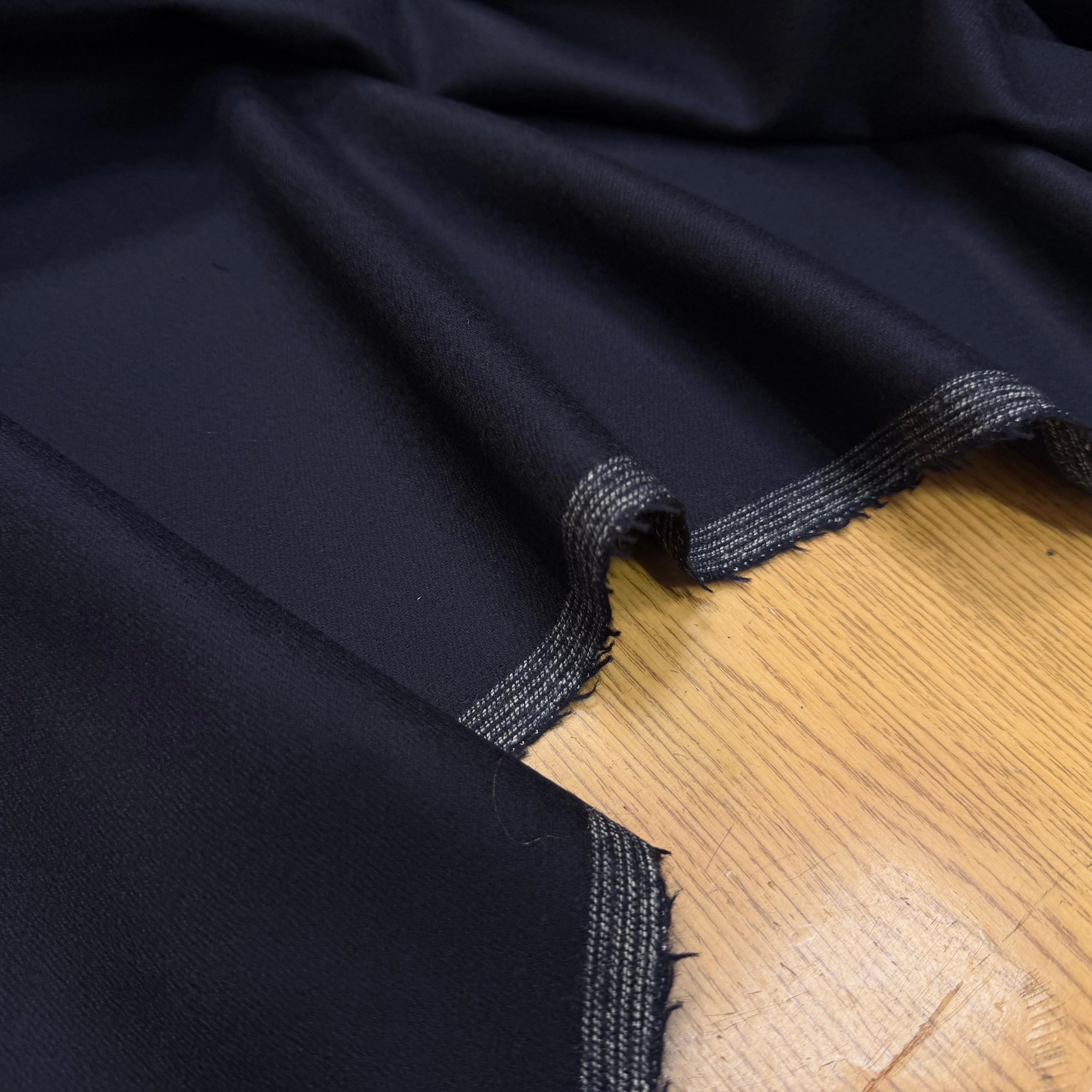 FLANELLE DE LAINE SERGÉE MARINE ULTRA CHIC - My Little Coupon