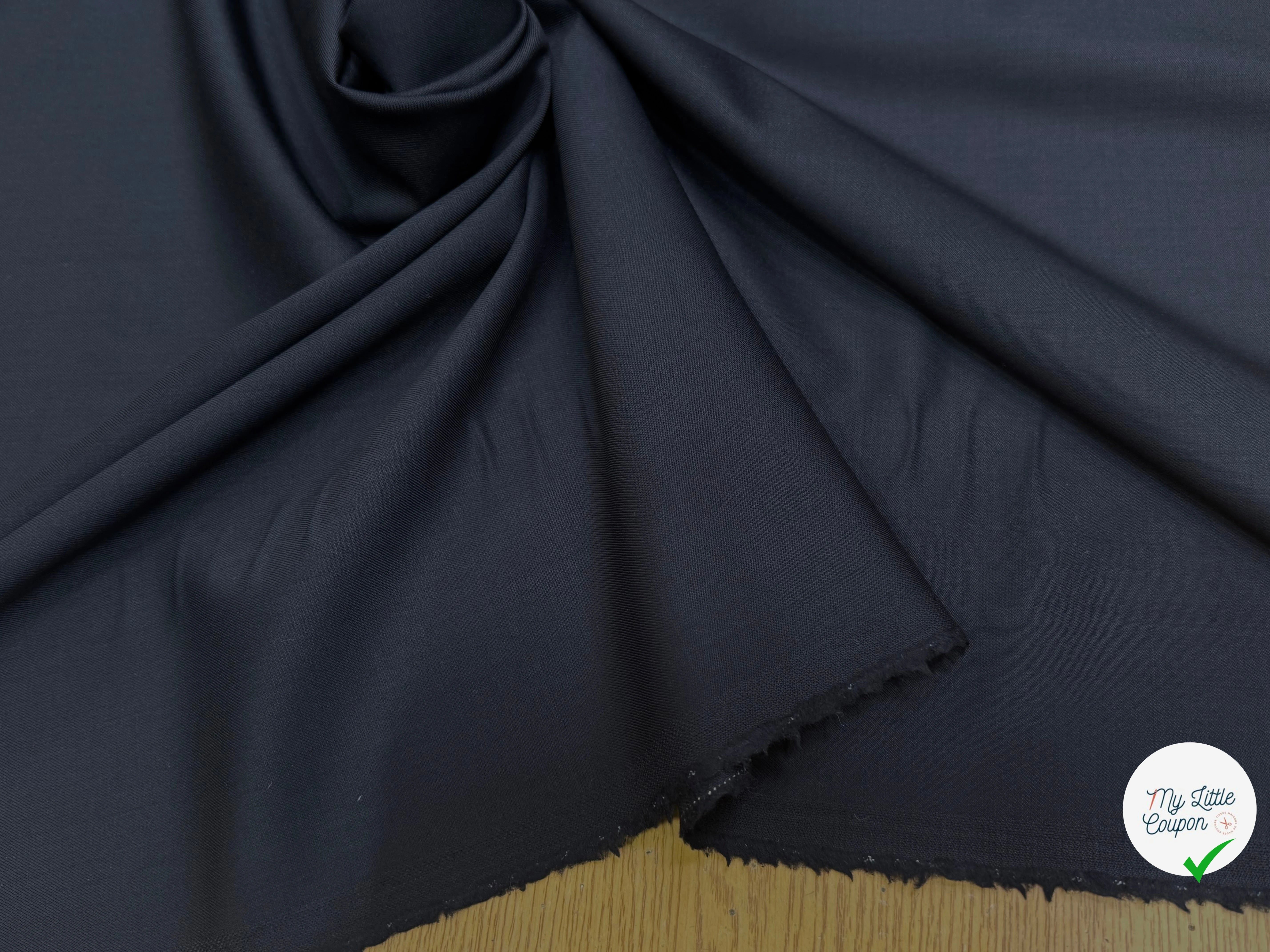 FLANELLE DE LAINE STRETCH BLEU MARINE TRÈS BEAU TOUCHER - My Little Coupon
