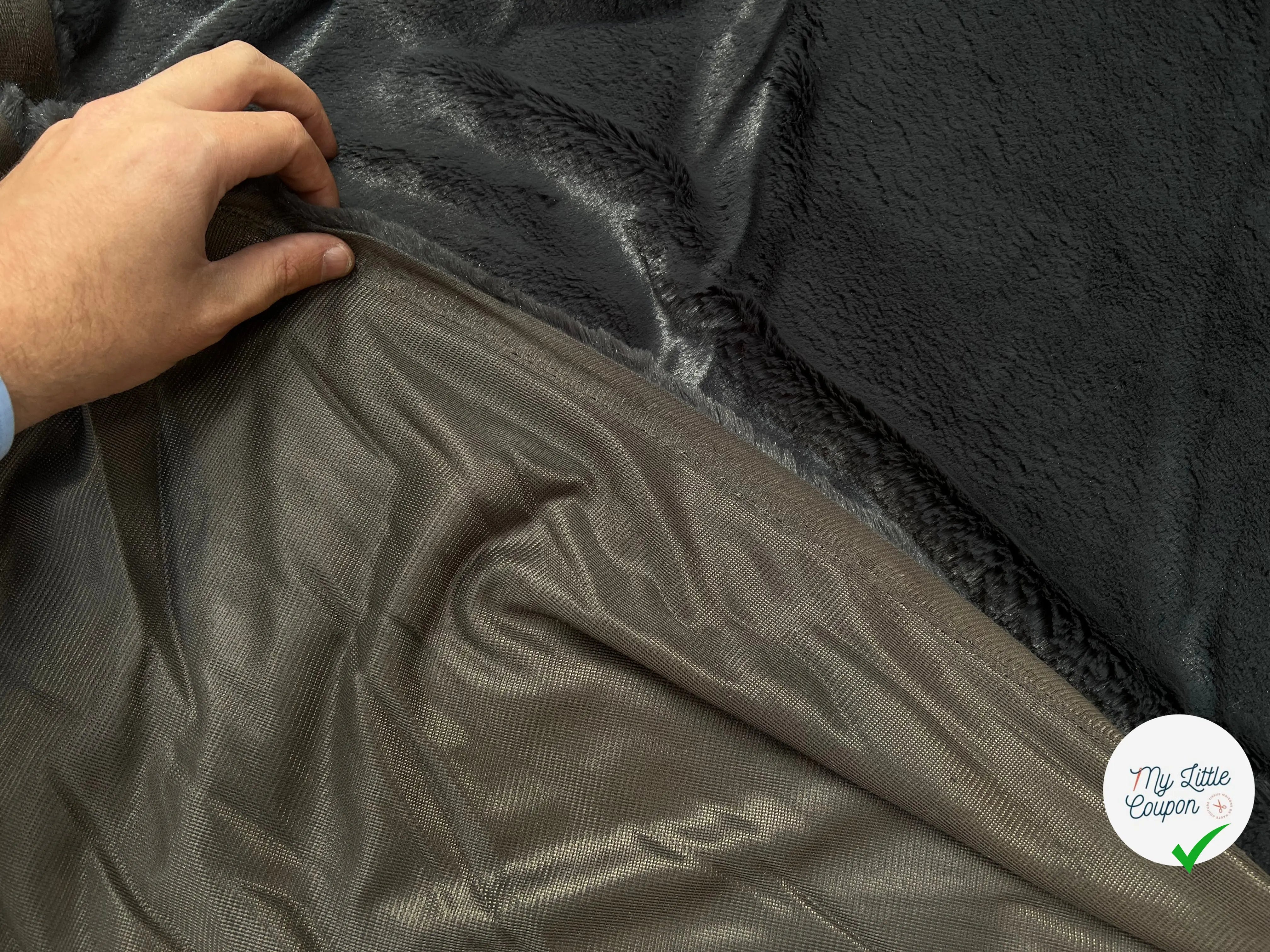 FOURRURE LEGREMENT BRILLANTE CHINCHILLA ANTHRACITE - My Little Coupon