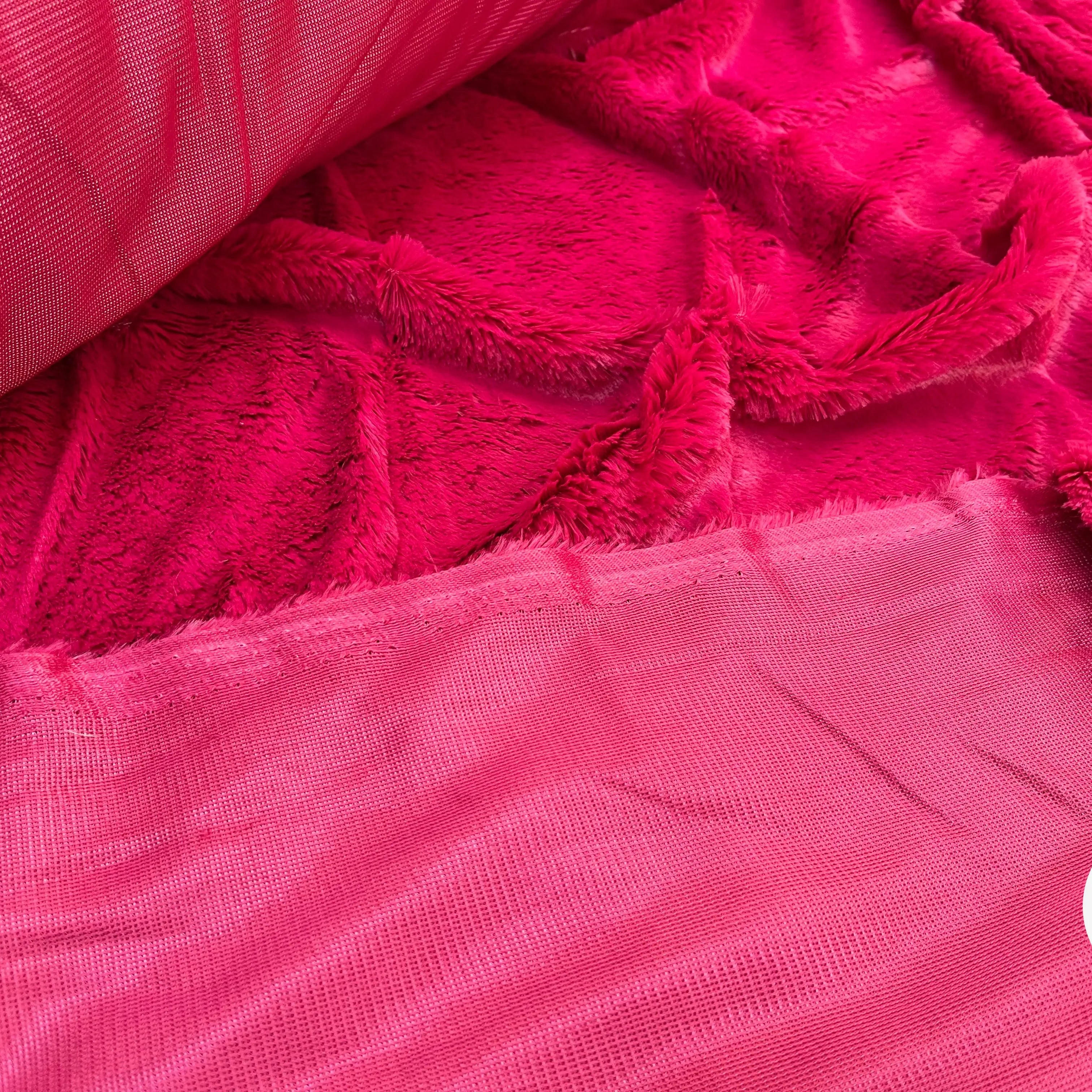 FOURRURE LEGREMENT BRILLANTE CHINCHILLA FRAMBOISE - My Little Coupon