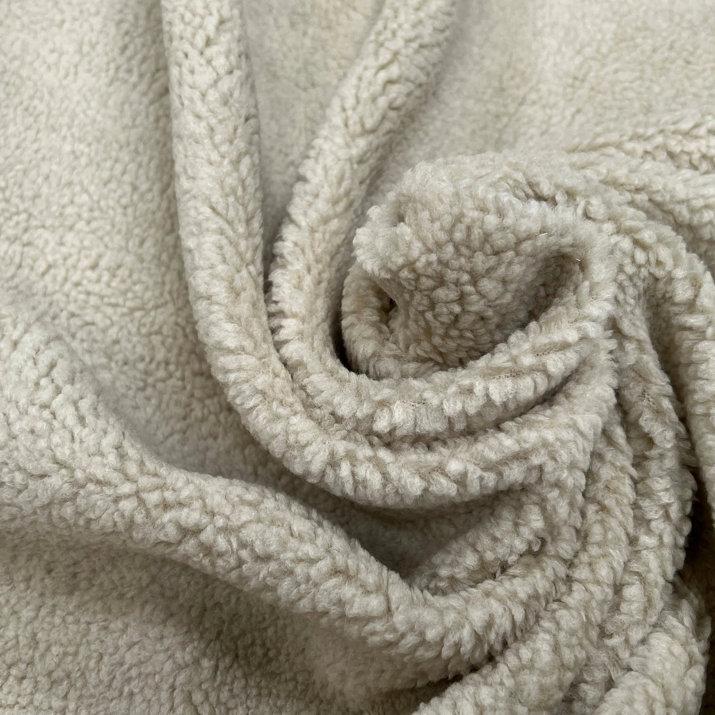 FOURRURE MOUTON ÉCRU ULTRA STRETCH - My Little Coupon