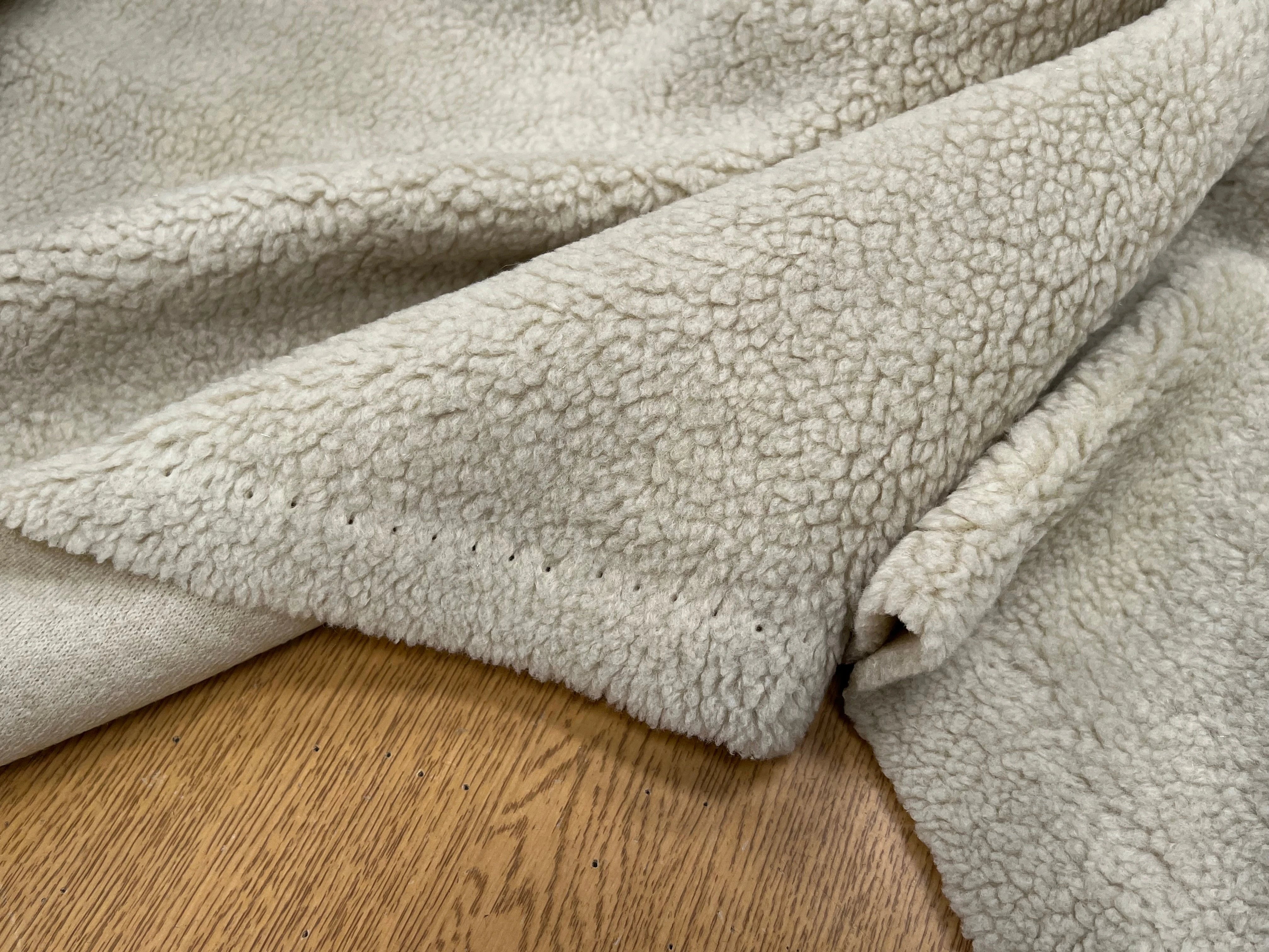 FOURRURE MOUTON ÉCRU ULTRA STRETCH - My Little Coupon