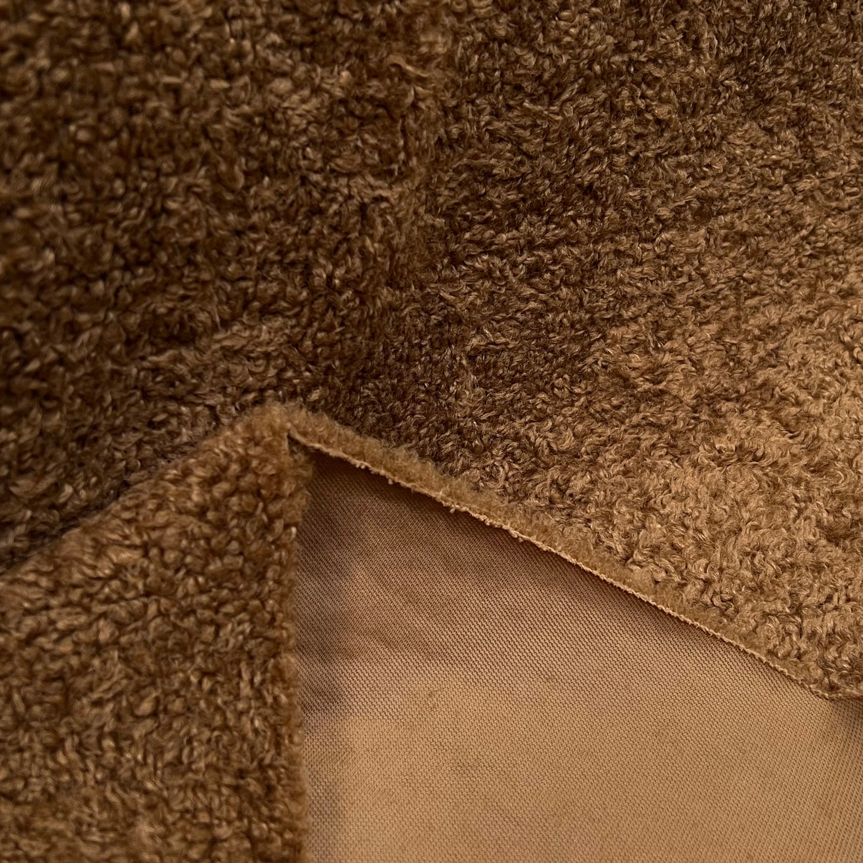 FOURRURE MOUTON MARRON FONCÉ 160CM - My Little Coupon