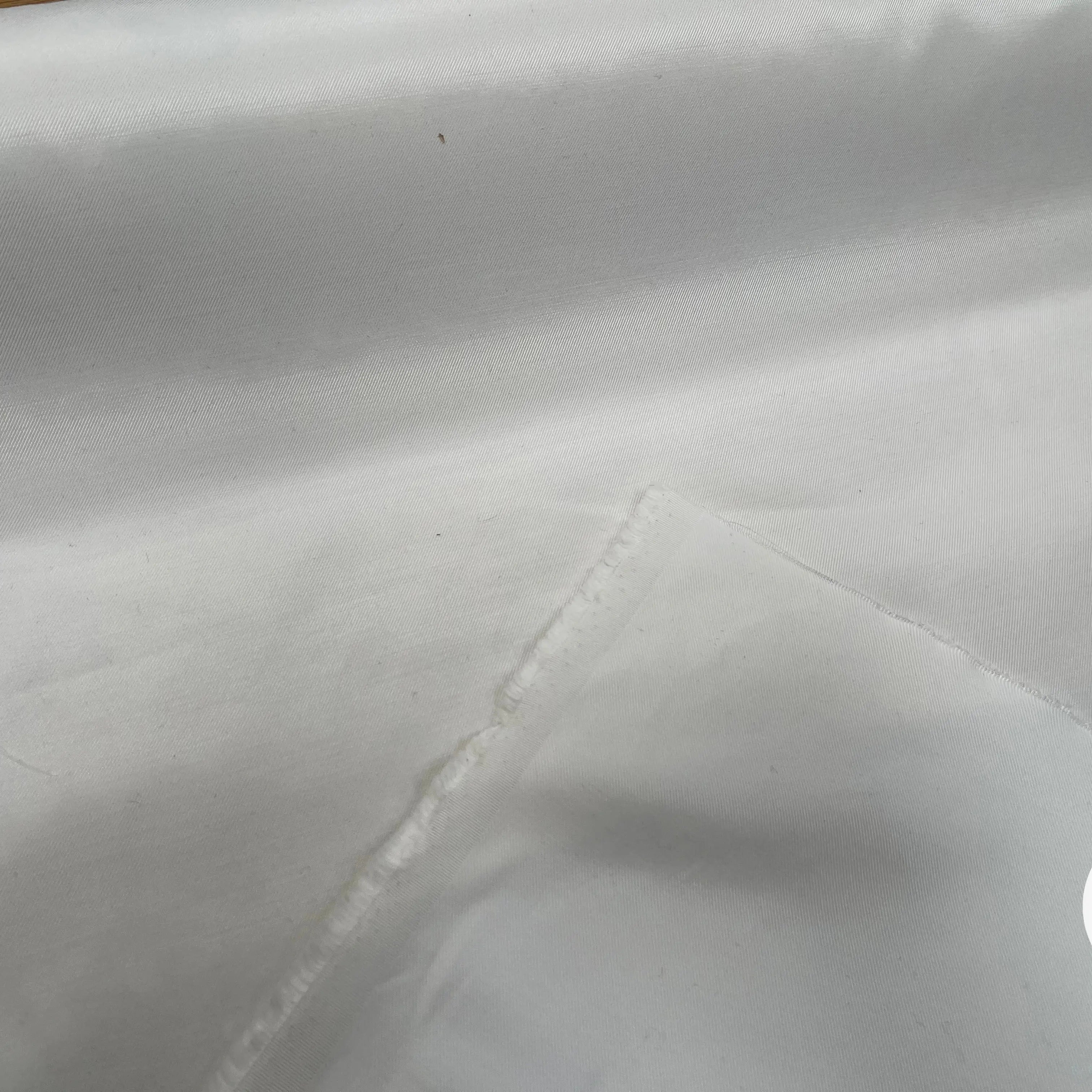 GABARDINE DE COTON BLANC SCHINTZÉE - My Little Coupon