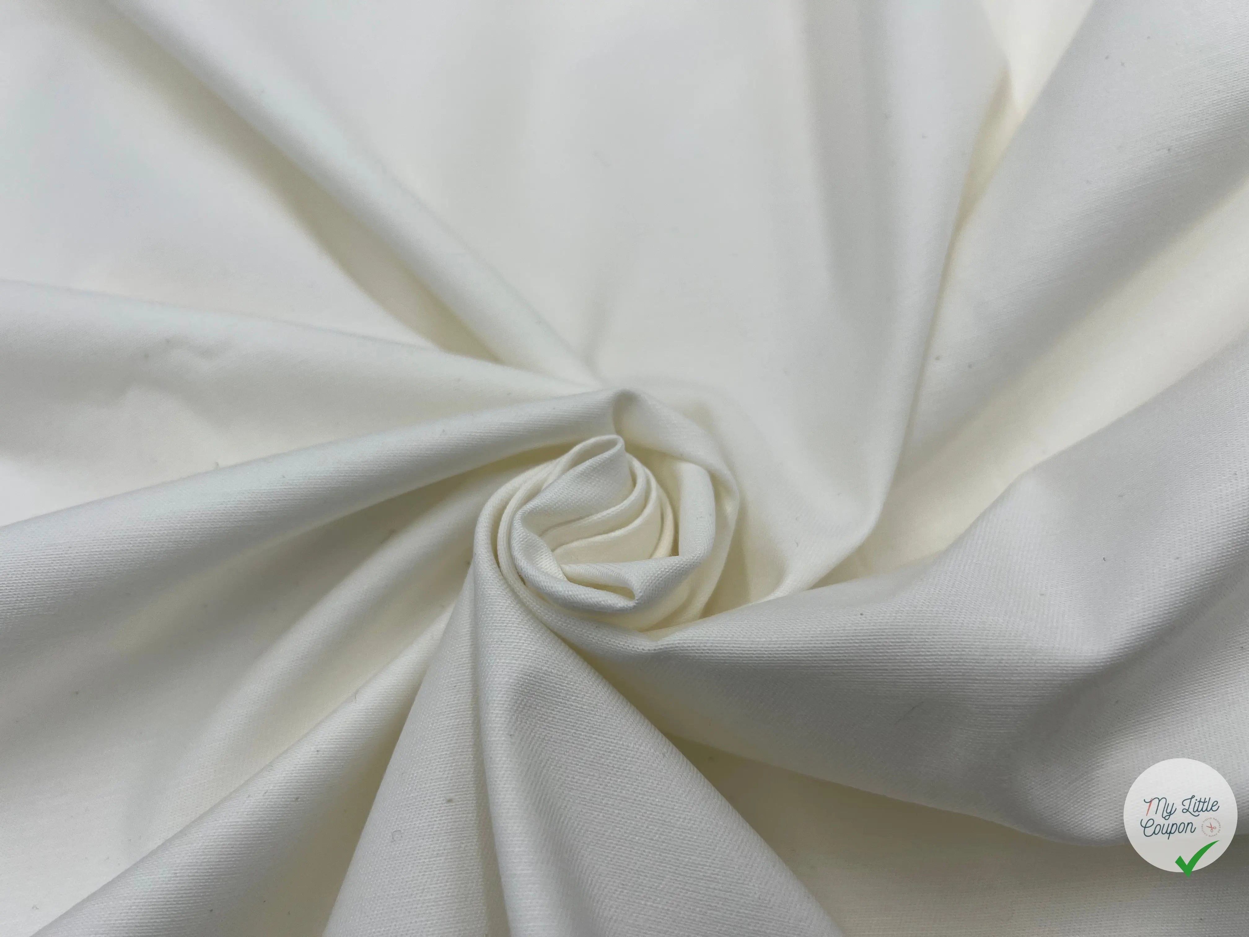 GABARDINE DE COTON BLANCHE ÉCRU LÉGÈRE - coupon de tissu de 3 mètres - My Little Coupon - tissu - coudre