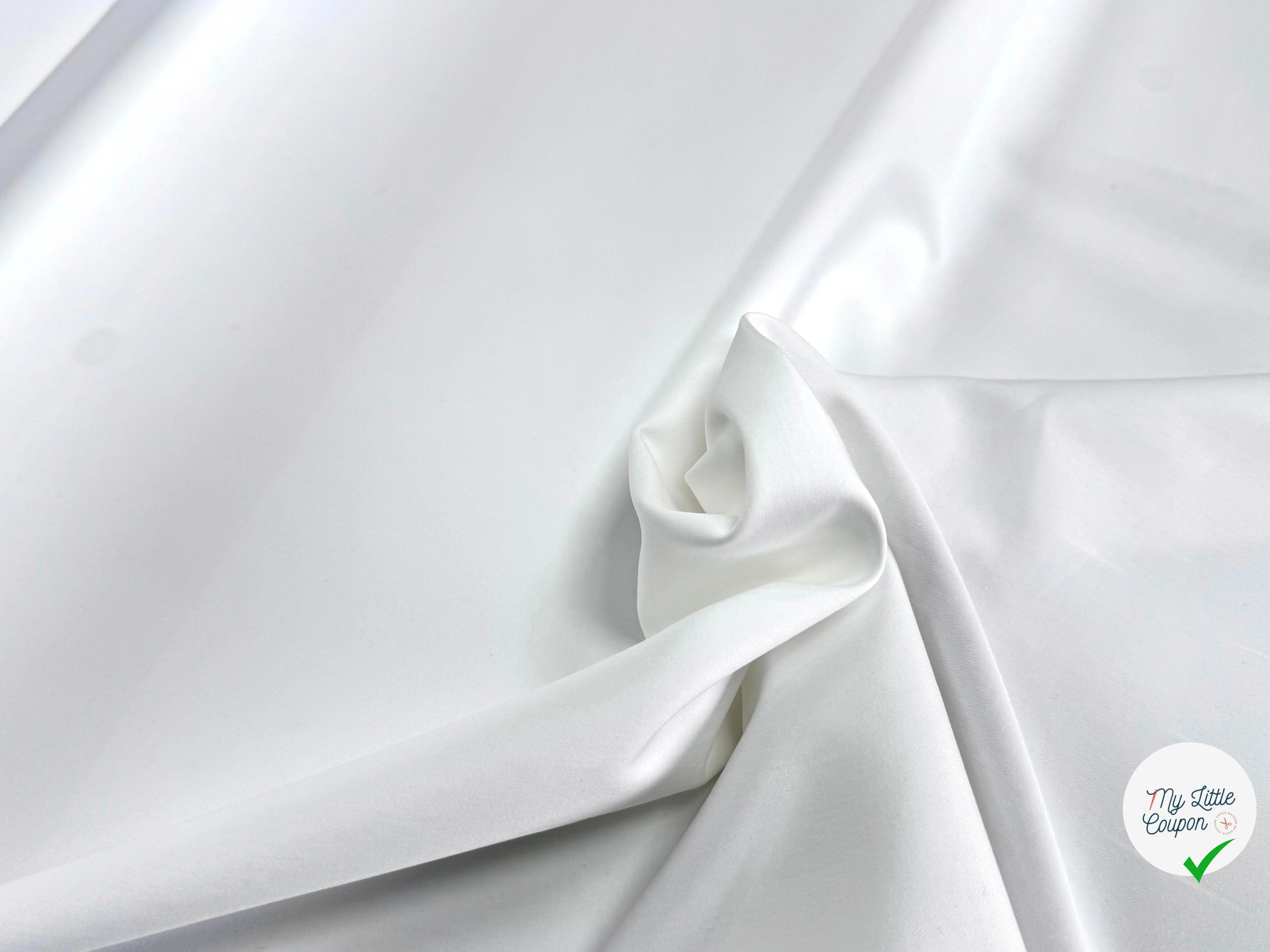 GABARDINE DE COTON FINE STRETCH BLANC OPTIQUE TRÈS BELLE AVEC ÉFFET GRATTÉ - My Little Coupon