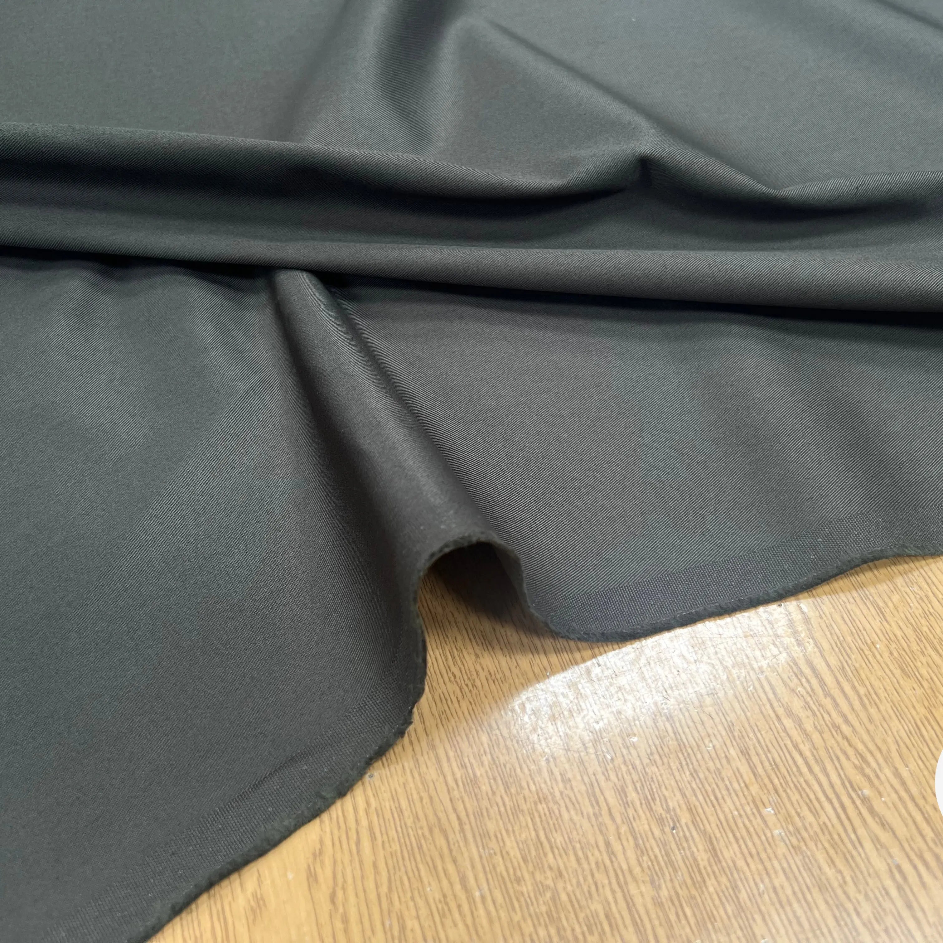 GABARDINE DE COTON FINEMENT SERGÉE KHAKI SUBLIME - My Little Coupon