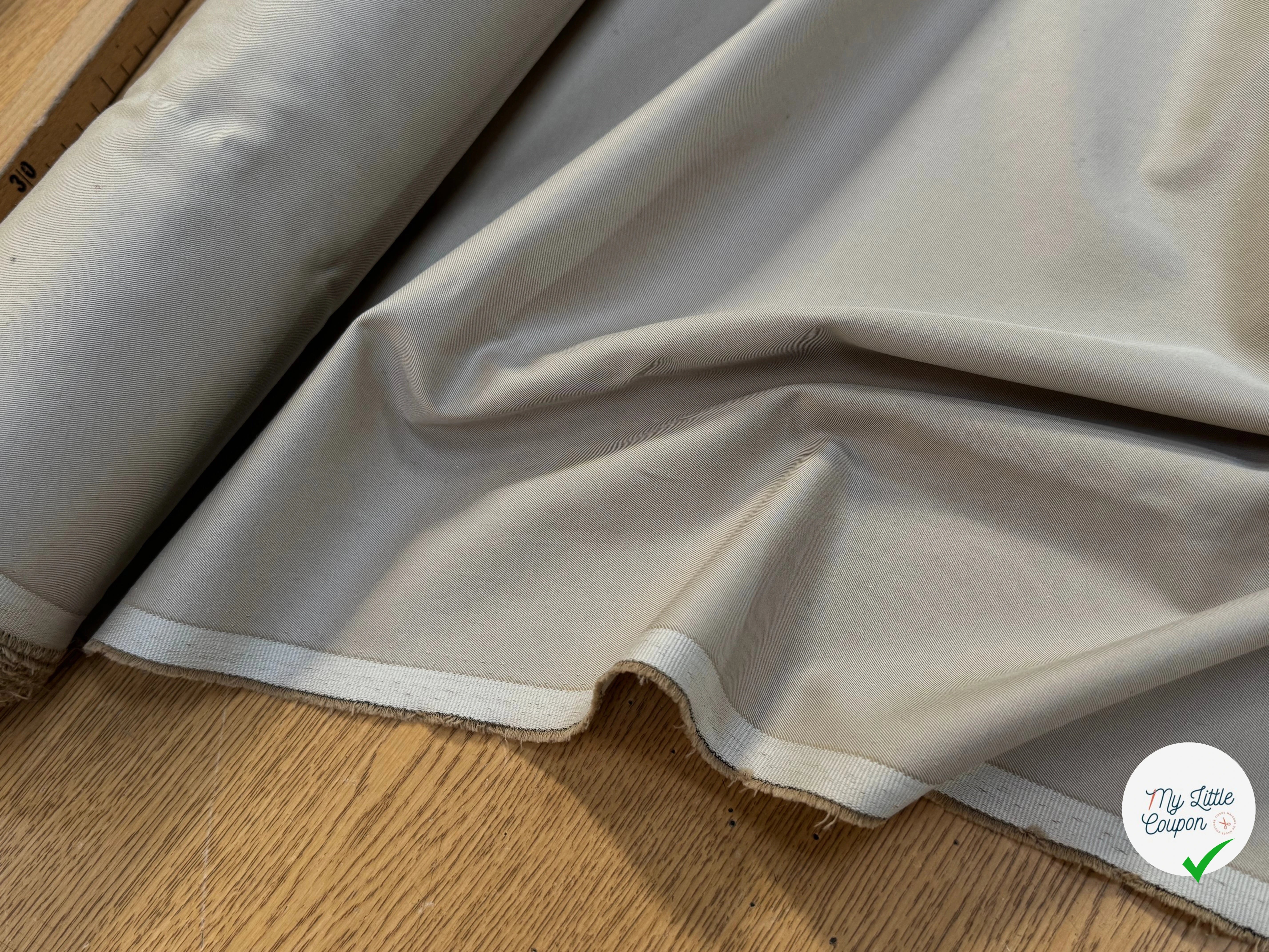 GABARDINE DE COTON FINEMENT SERGÉE TRÈS BELLE TENUE BEIGE - My Little Coupon
