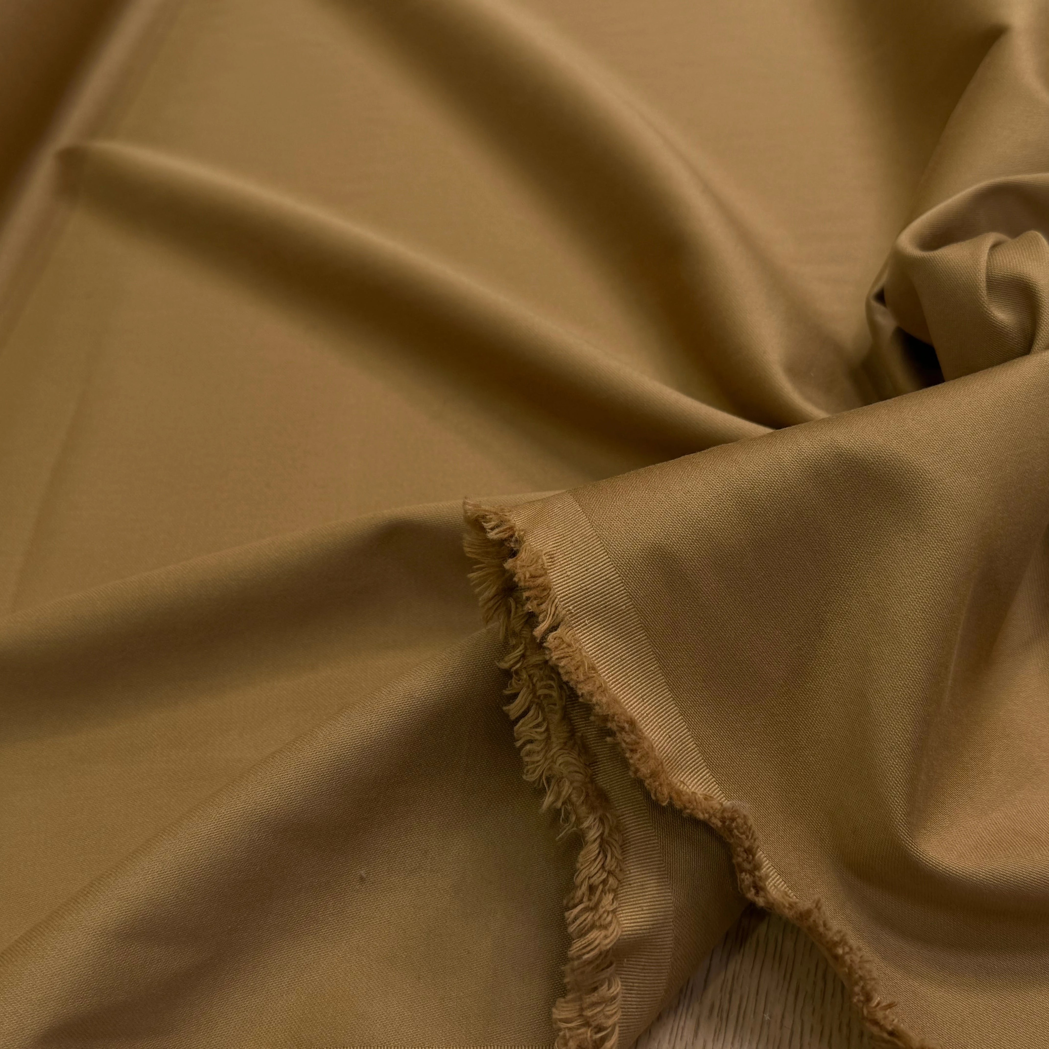 GABARDINE DE COTON LOURDE DEPERLANTE GOLD - My Little Coupon