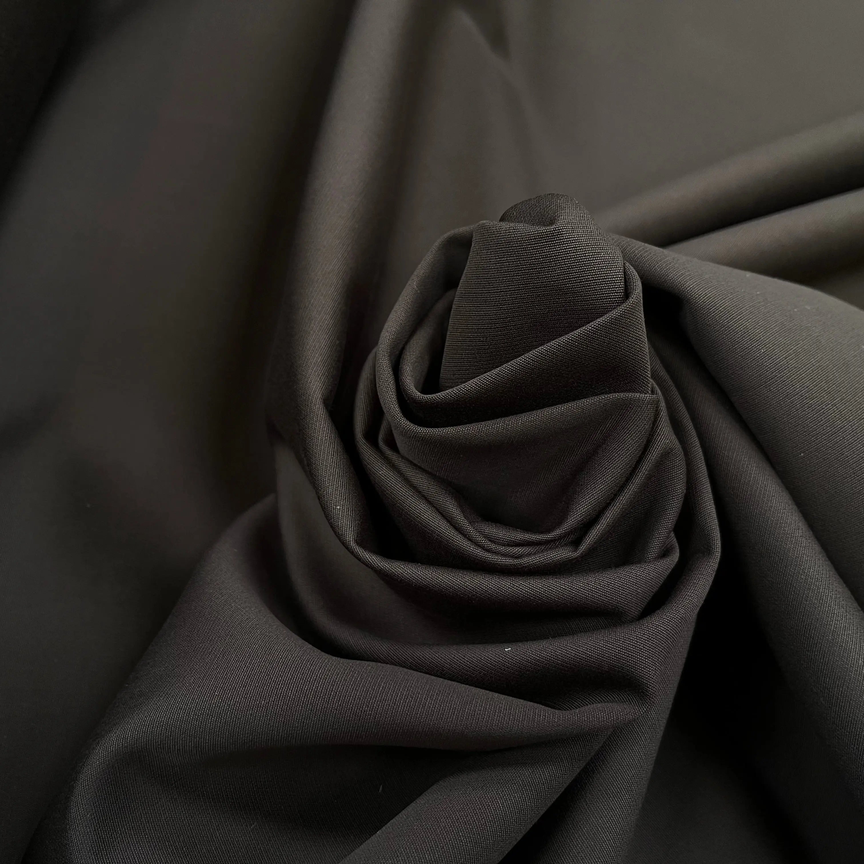 GABARDINE DE COTON LOURDE LEGREMENT STRETCH MUD BROWN - My Little Coupon