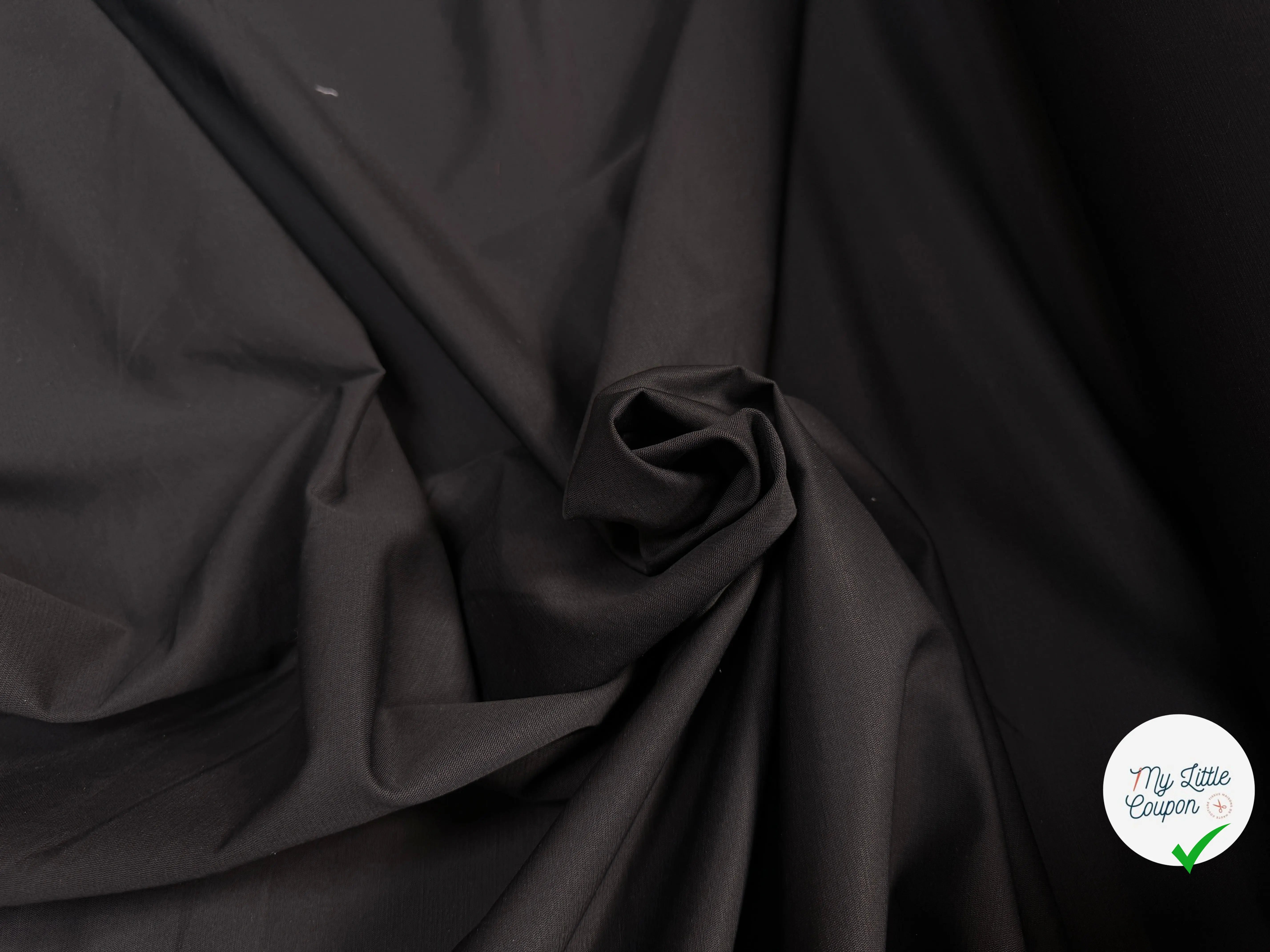 GABARDINE DE COTON LOURDE NOIR LEGEREMENT SATINE - My Little Coupon