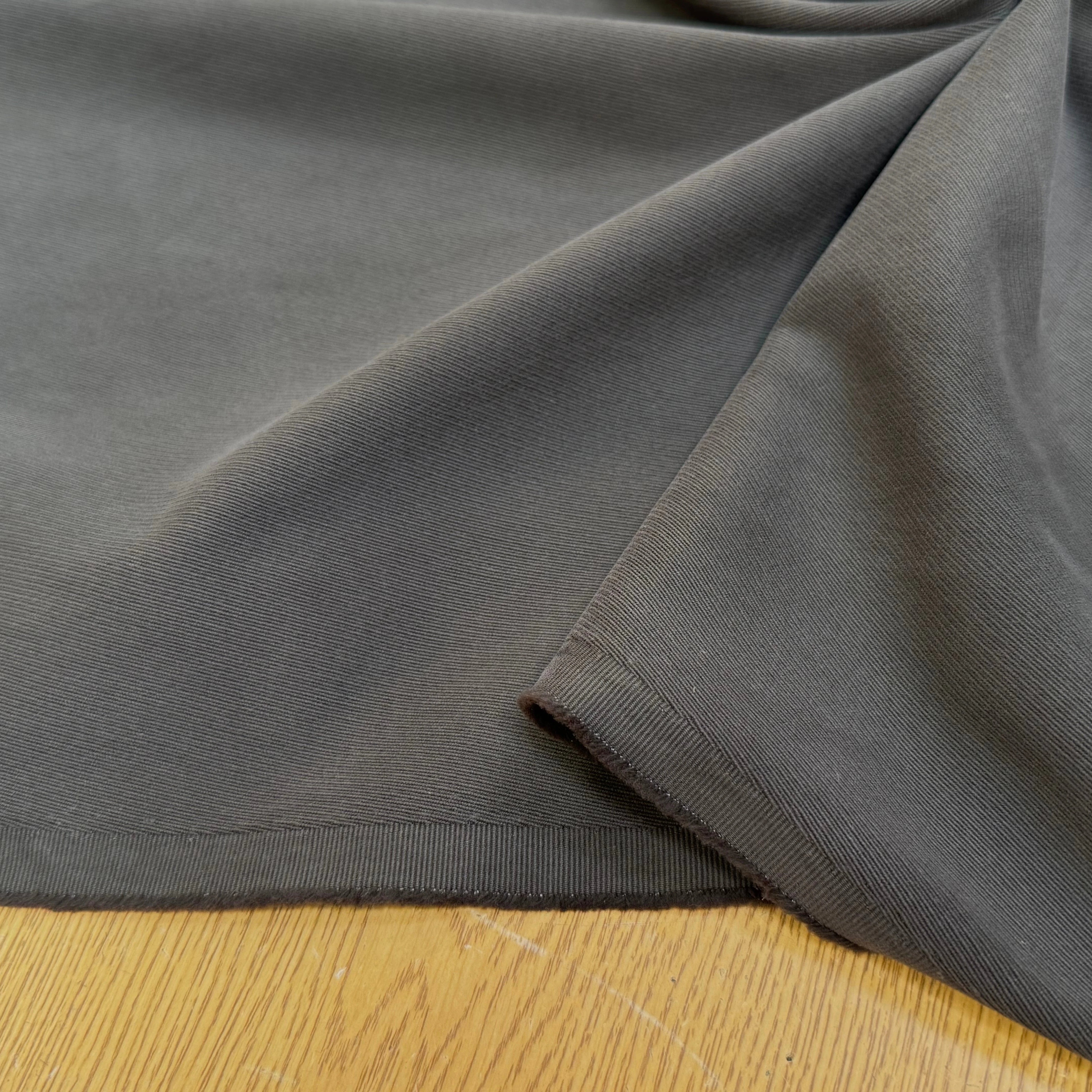 GABARDINE DE COTON LOURDE STRIÉE GRIS FONCÉ JAPAN - My Little Coupon