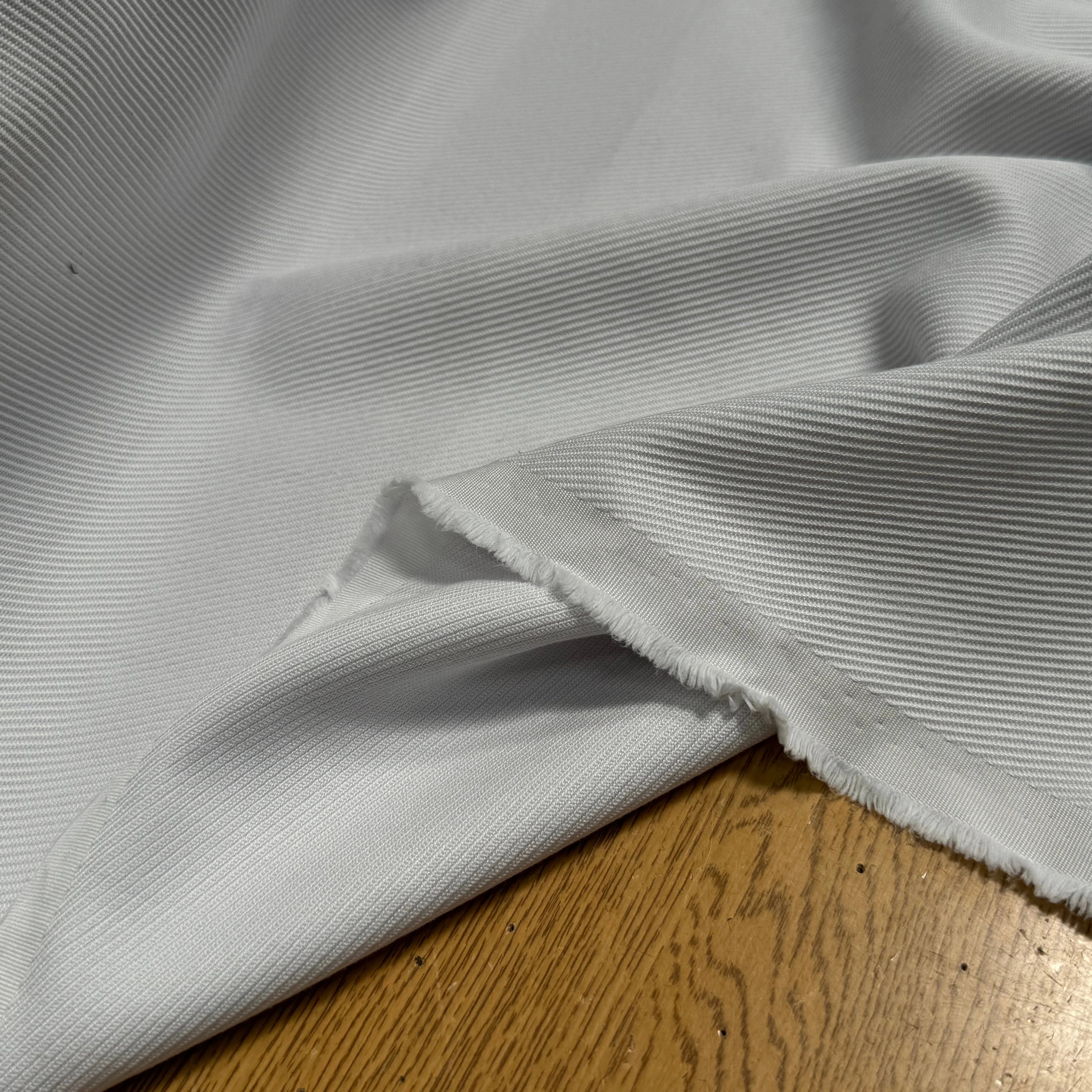 GABARDINE DE COTON LOURDE STRIÉE SUPERBE TENUE MIST - My Little Coupon
