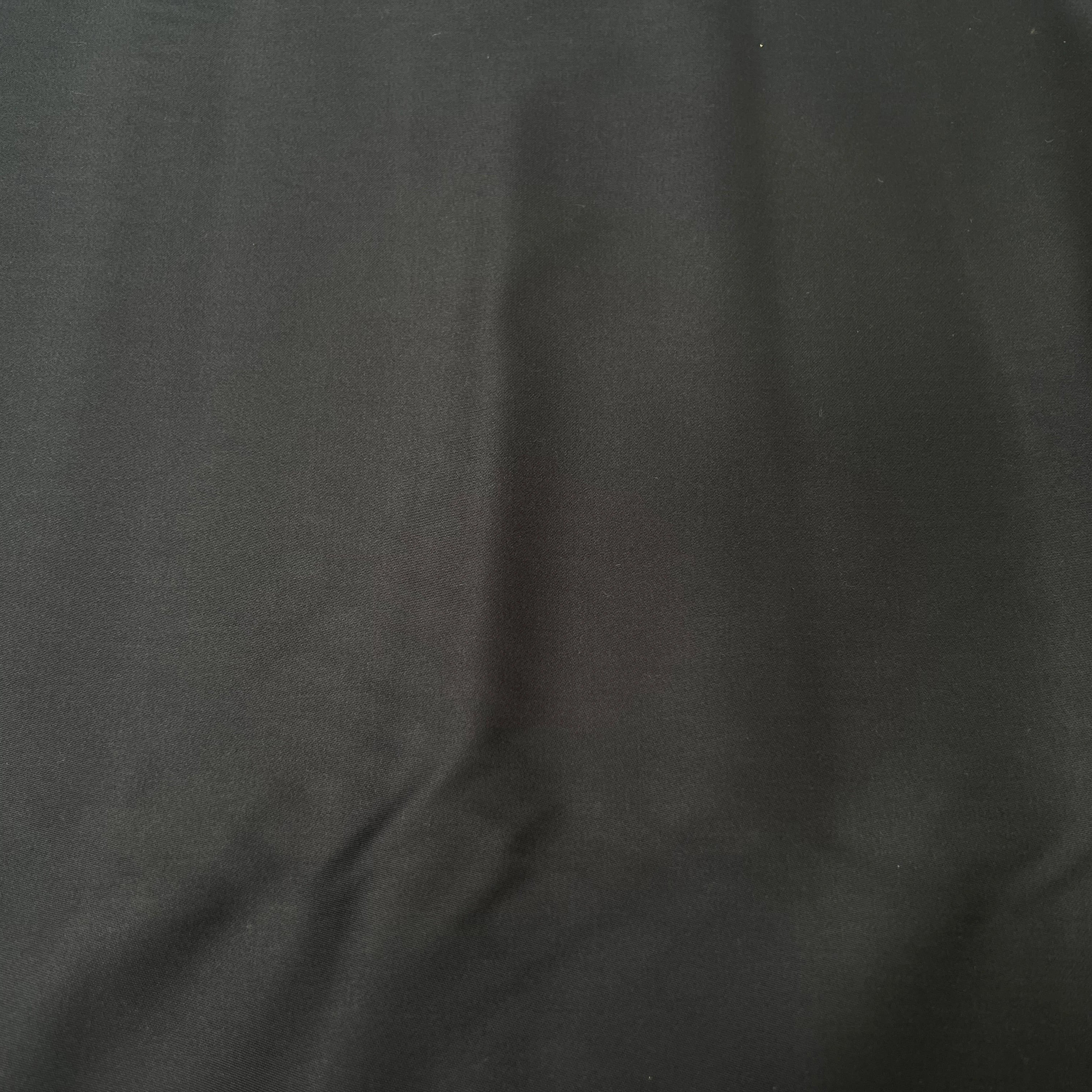 GABARDINE DE COTON NOIR SATINÉ - My Little Coupon