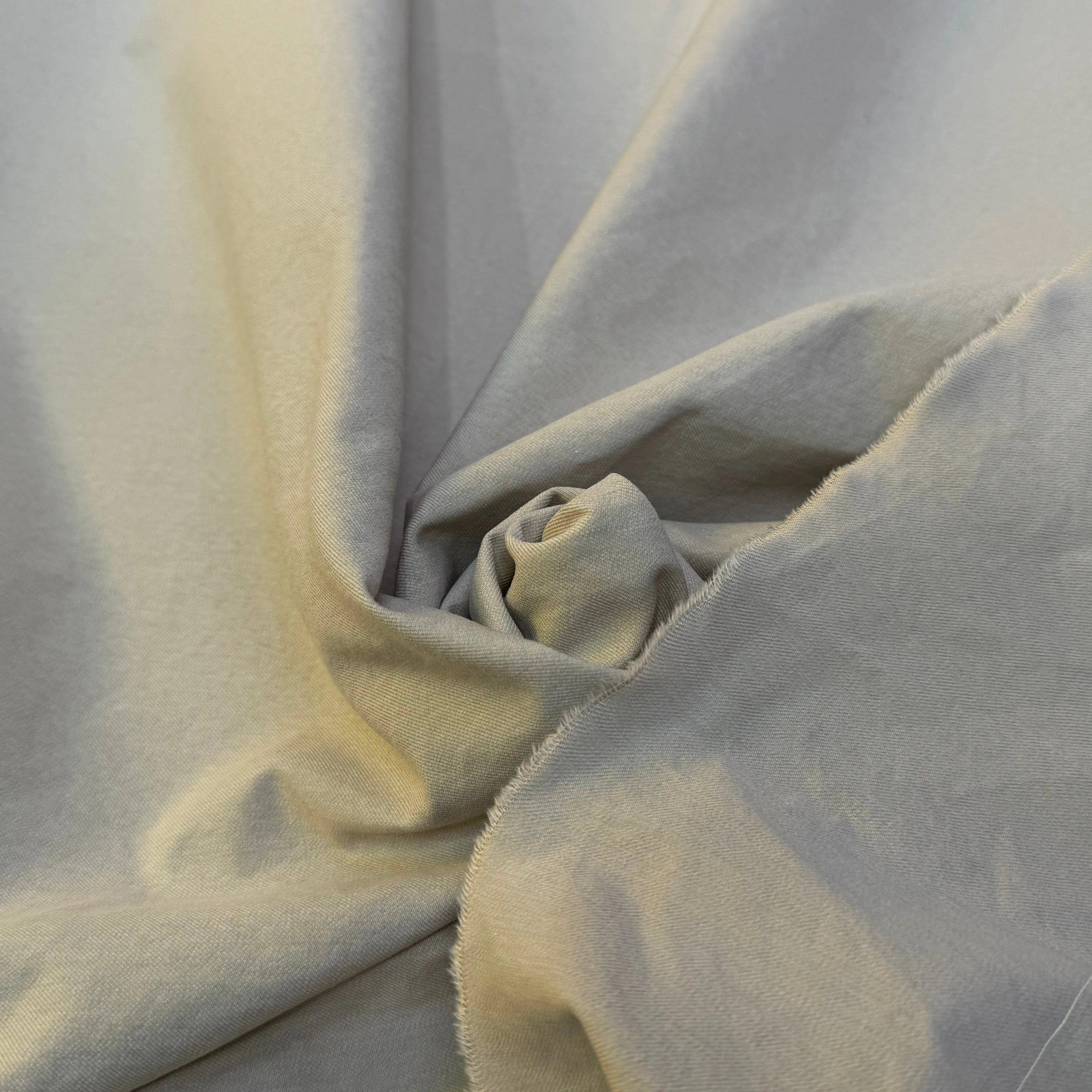 GABARDINE DE COTON QUALITÉ COUTURE BEIGE ÉCRU - My Little Coupon