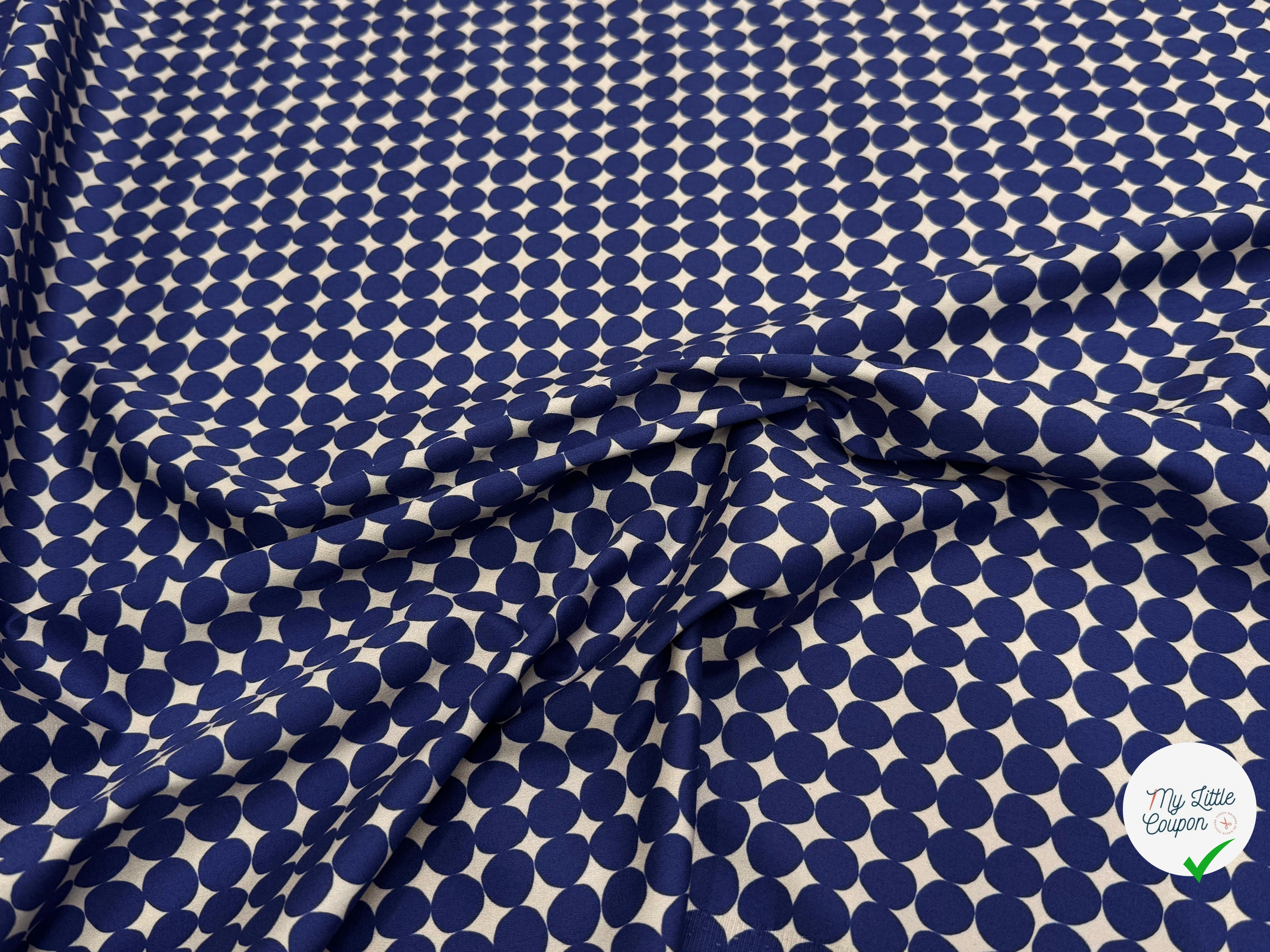 GABARDINE DE COTON STRETCH IMPRIMÉE POIS ARTEMIDE ROND BLEU - My Little Coupon