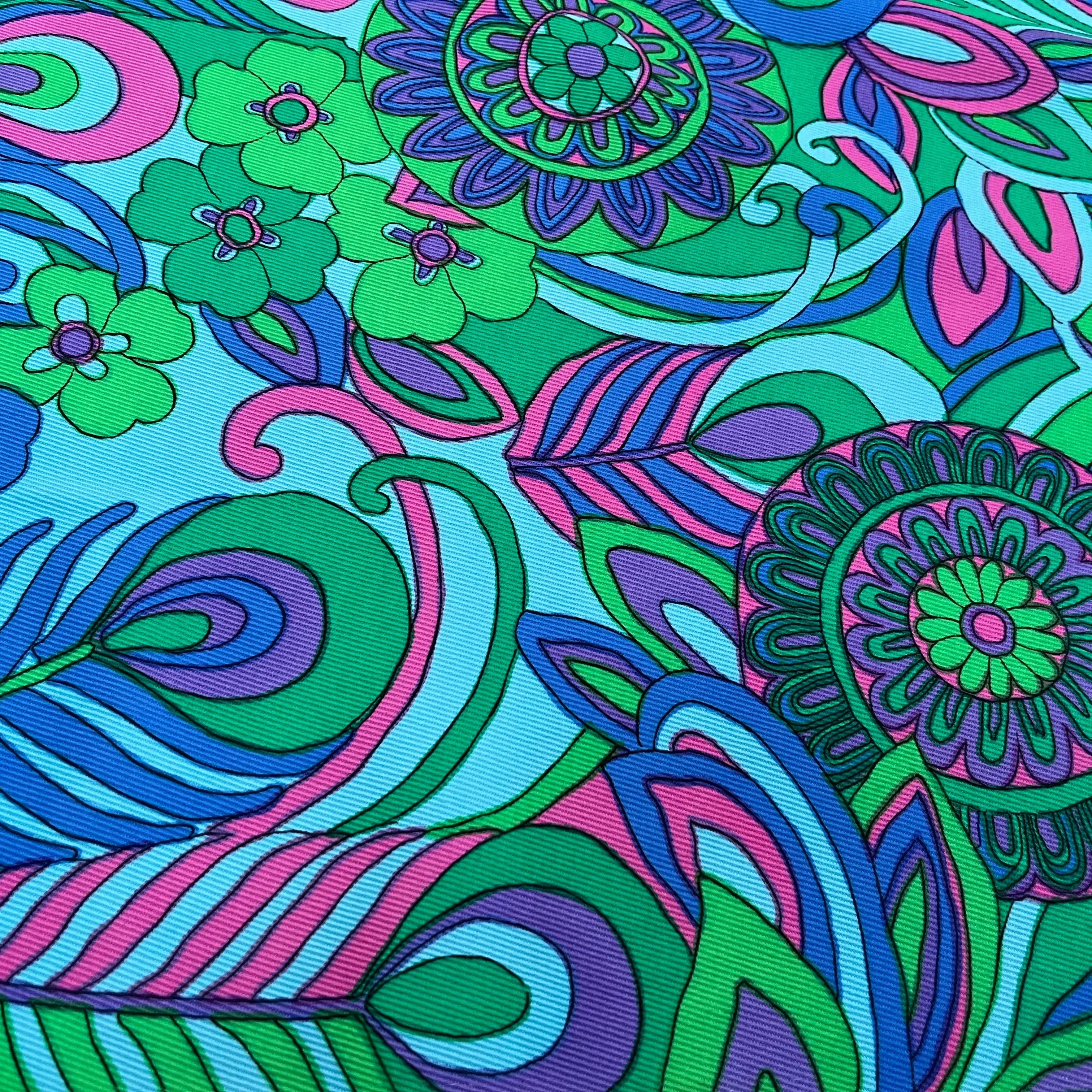 GABARDINE DE COTON STRIÉE MOTIF GROSSES FLEURS VERT BLEU ROSE 90CM - My Little Coupon