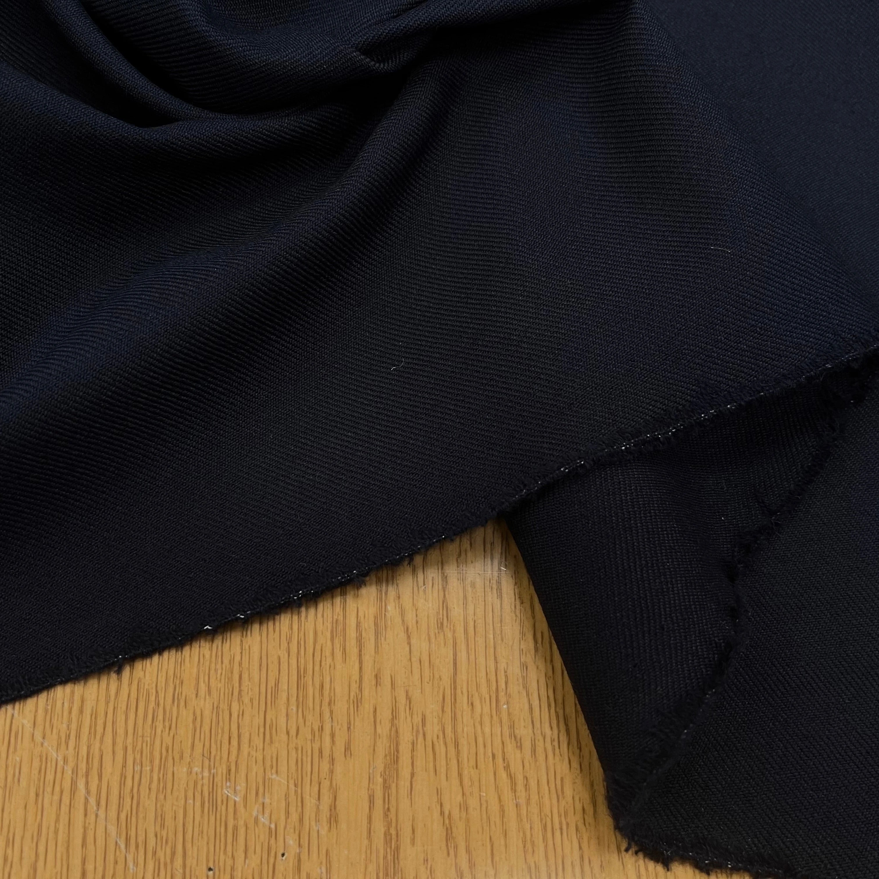 GABARDINE DE LAINE 90% LAINE BLUE 150CM - My Little Coupon