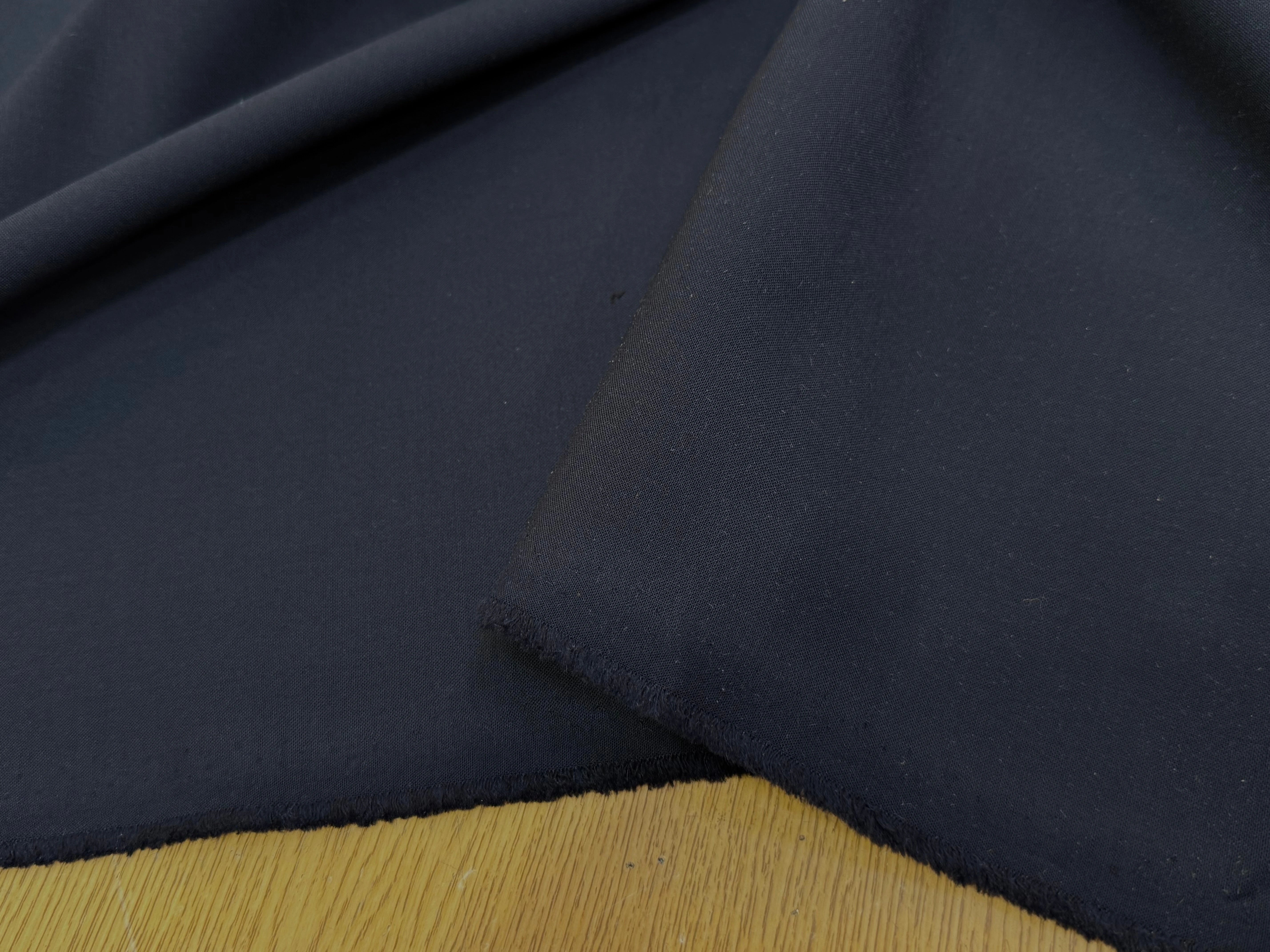 GABARDINE DE LAINE BELLE TENUE ULTRA BEAU BLEU NUIT - My Little Coupon