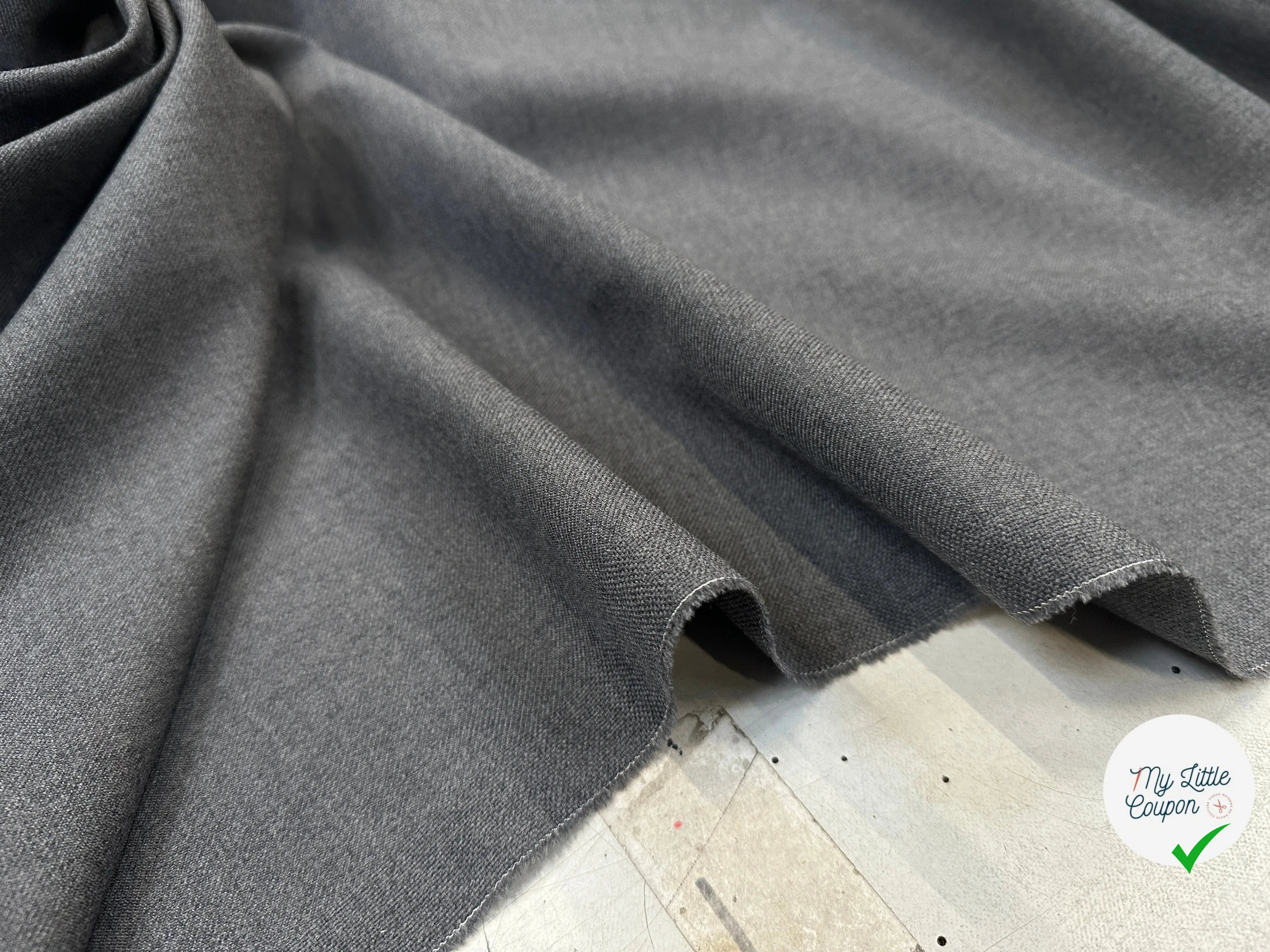 GABARDINE DE LAINE GRIS MOYEN - My Little Coupon