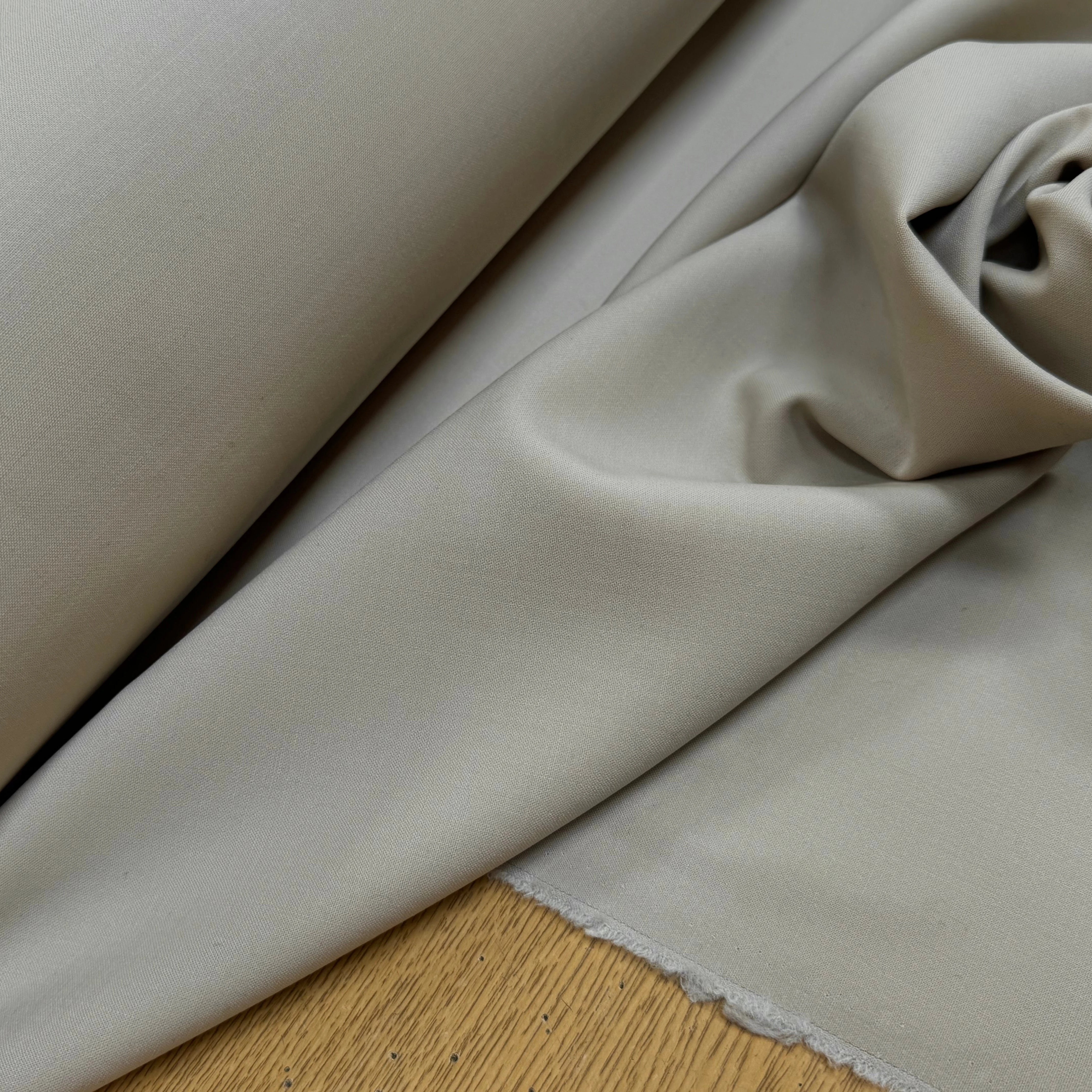 GABARDINE DE LAINE LOURDE ULTRA BELLE STRETCH TAUPE - My Little Coupon