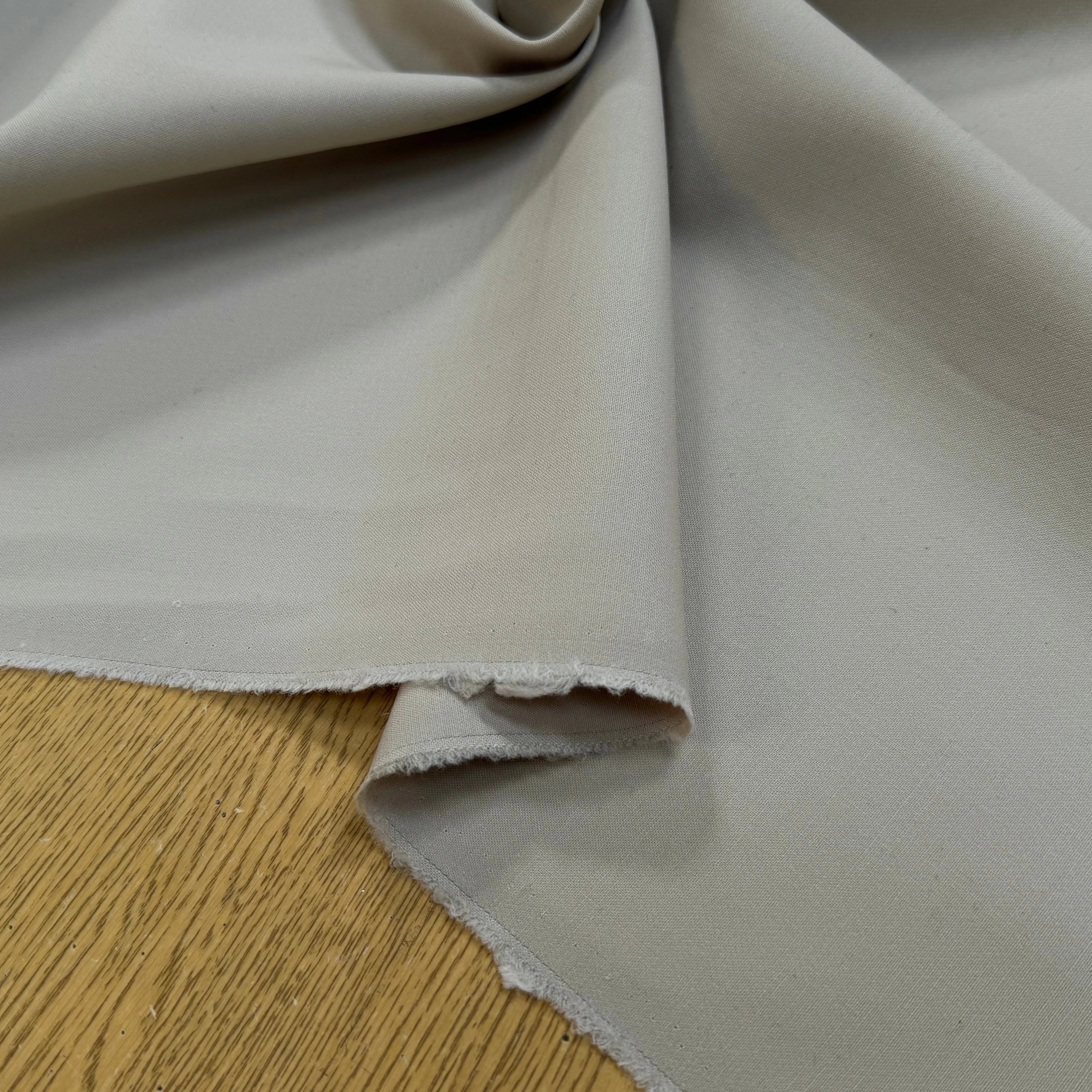GABARDINE DE LAINE LOURDE ULTRA BELLE STRETCH TAUPE - My Little Coupon