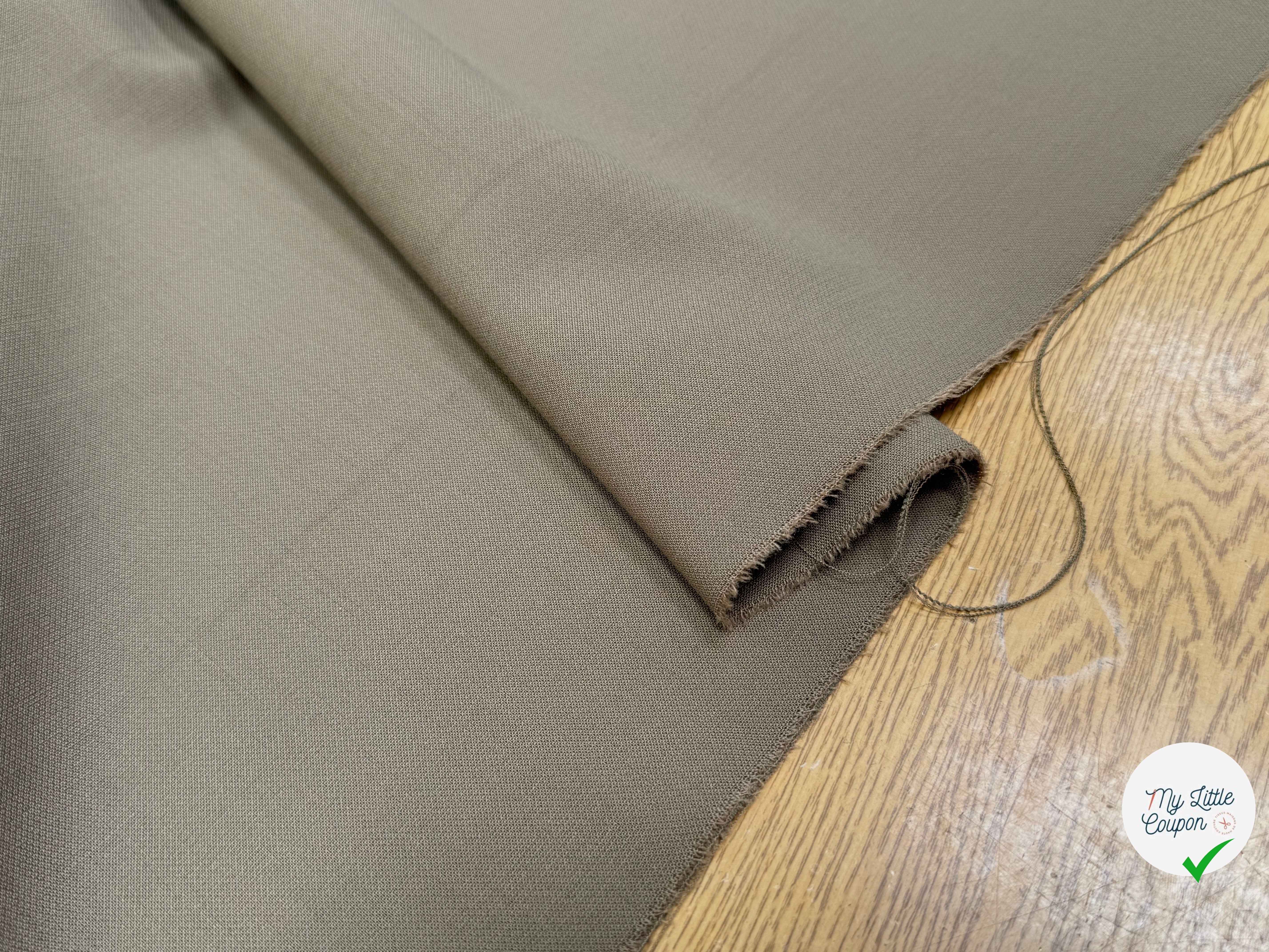 GABARDINE DE LAINE STRETCH TAUPE KAKI 80% LAINE TRÈS BELLE TENUE - My Little Coupon