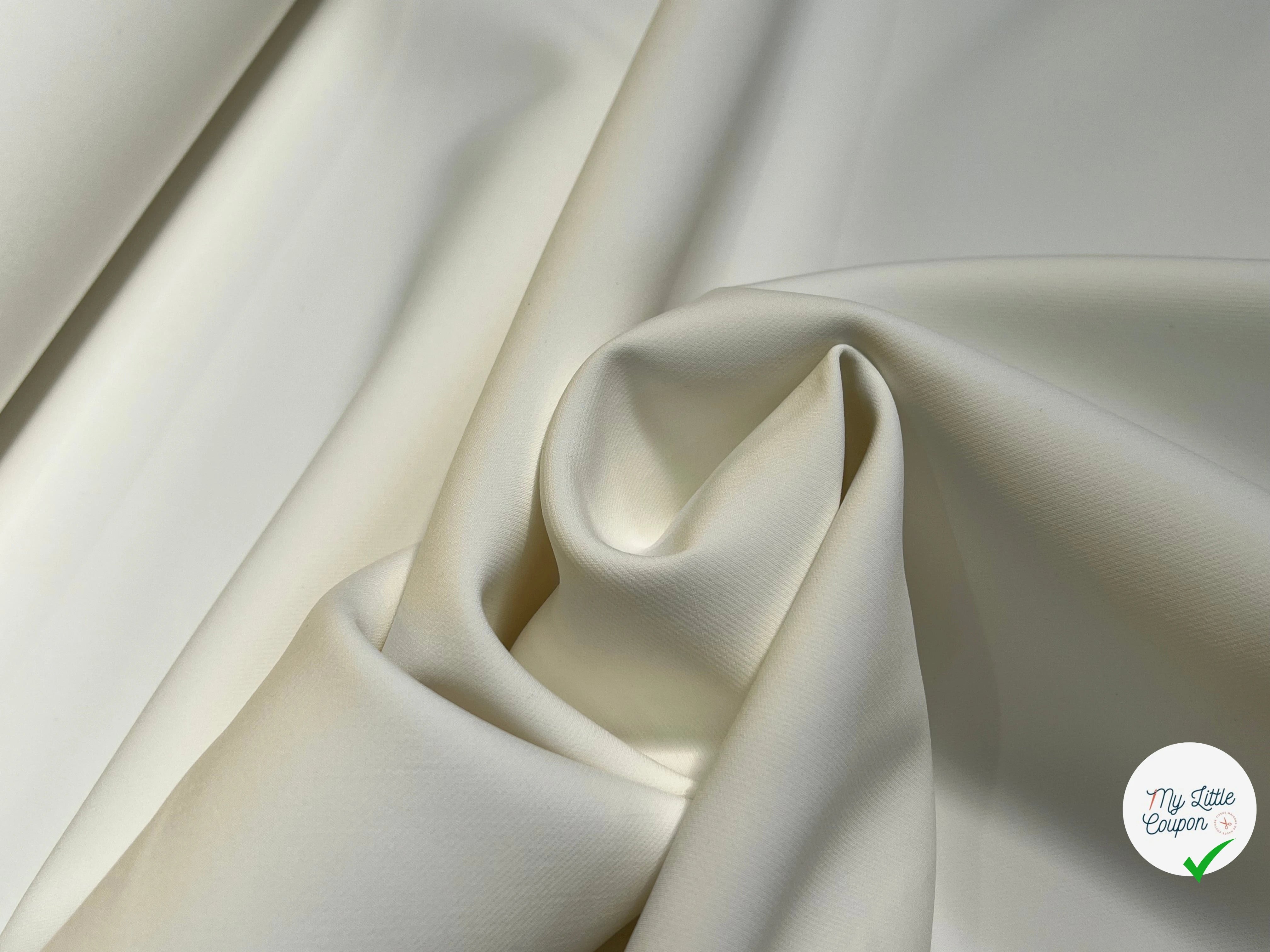 GABARDINE DOUBLE ETOFFE BLANC CASSÉ LÉGÈREMENT STRETCH BELLE TENUE - My Little Coupon