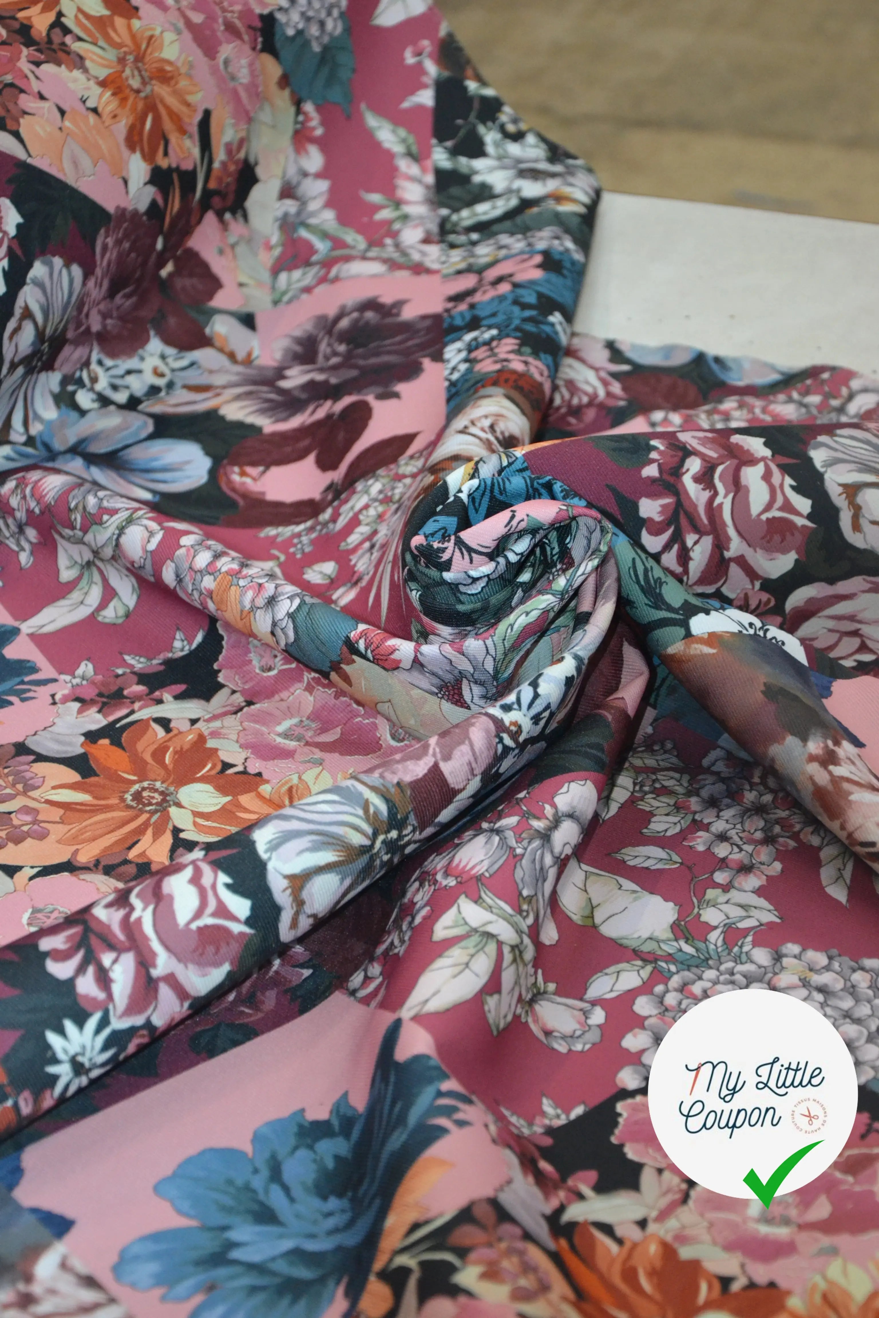 GABARDINE DRILL FLEURS & GEOMETRIE ENVERS BLEU LAVANDE MSO