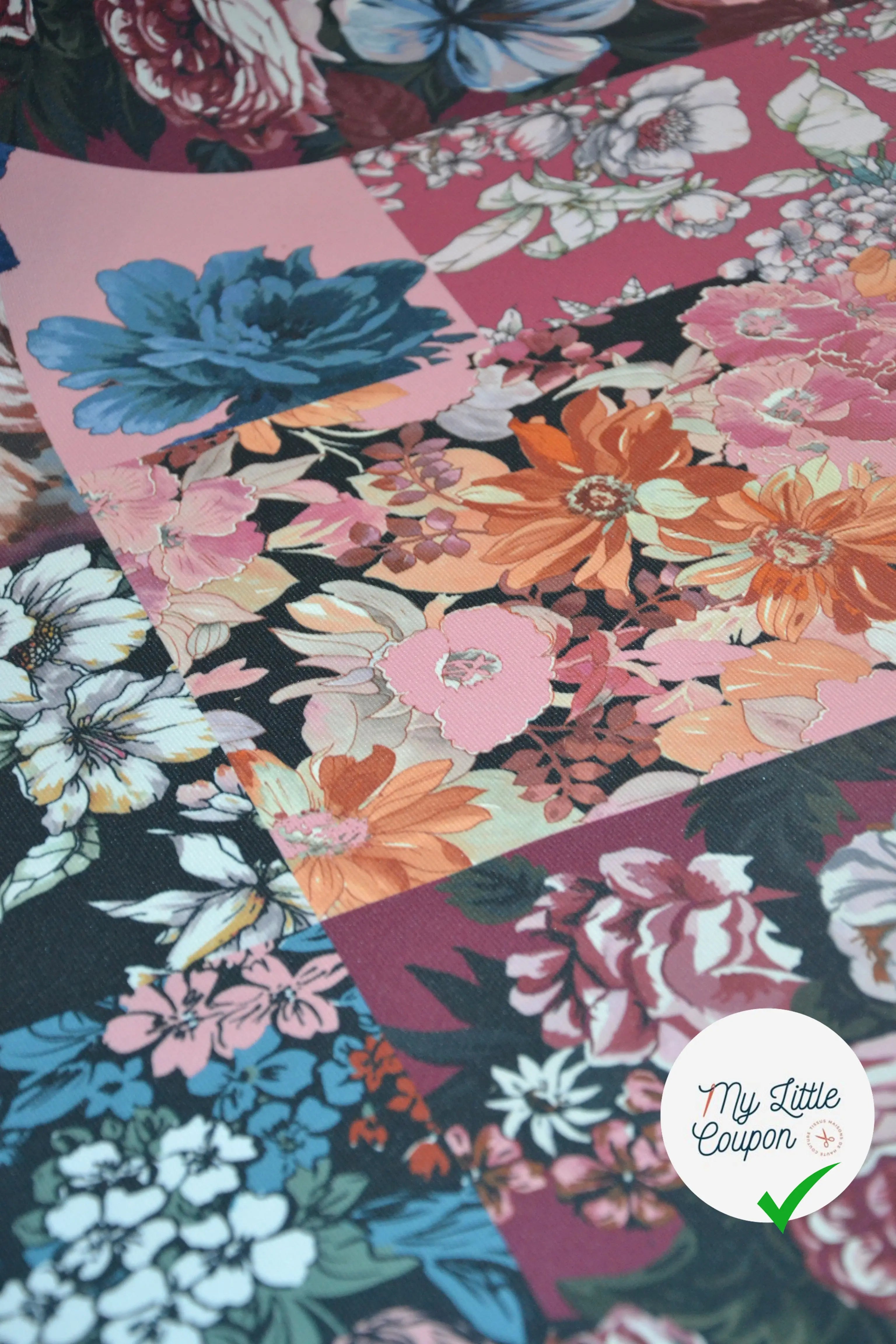 GABARDINE DRILL FLEURS & GEOMETRIE ENVERS BLEU LAVANDE MSO
